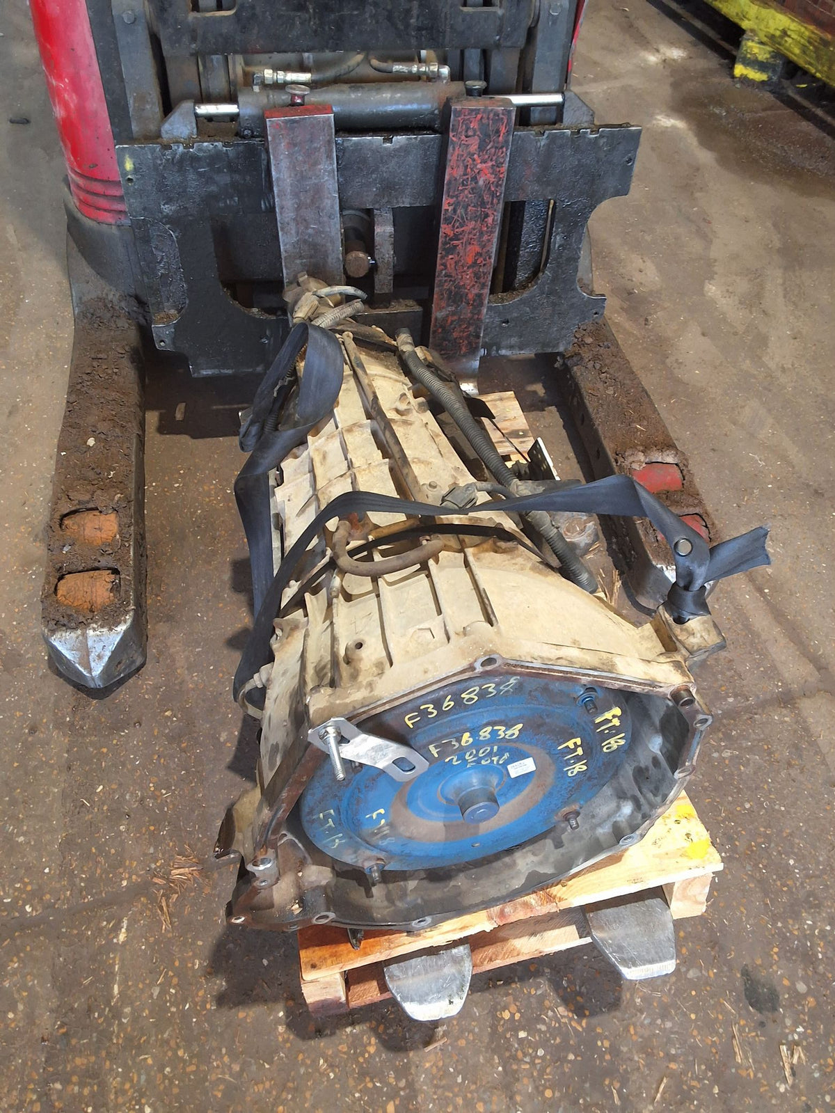 1999-2001 Ford Super Duty F-250 Manual RWD Transmission