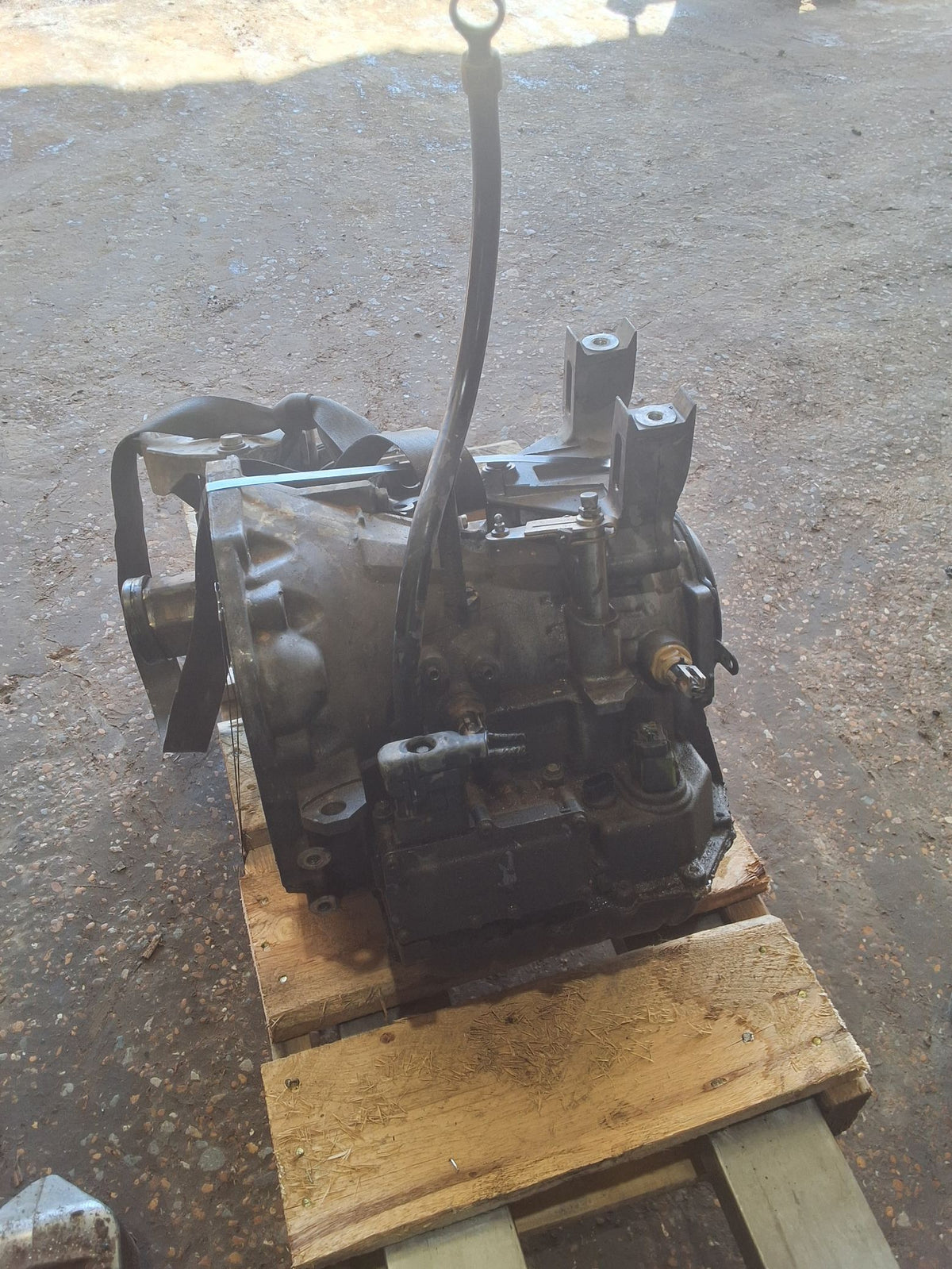 2013-2014 Dodge Avenger 6-Speed Automatic FWD Transmission