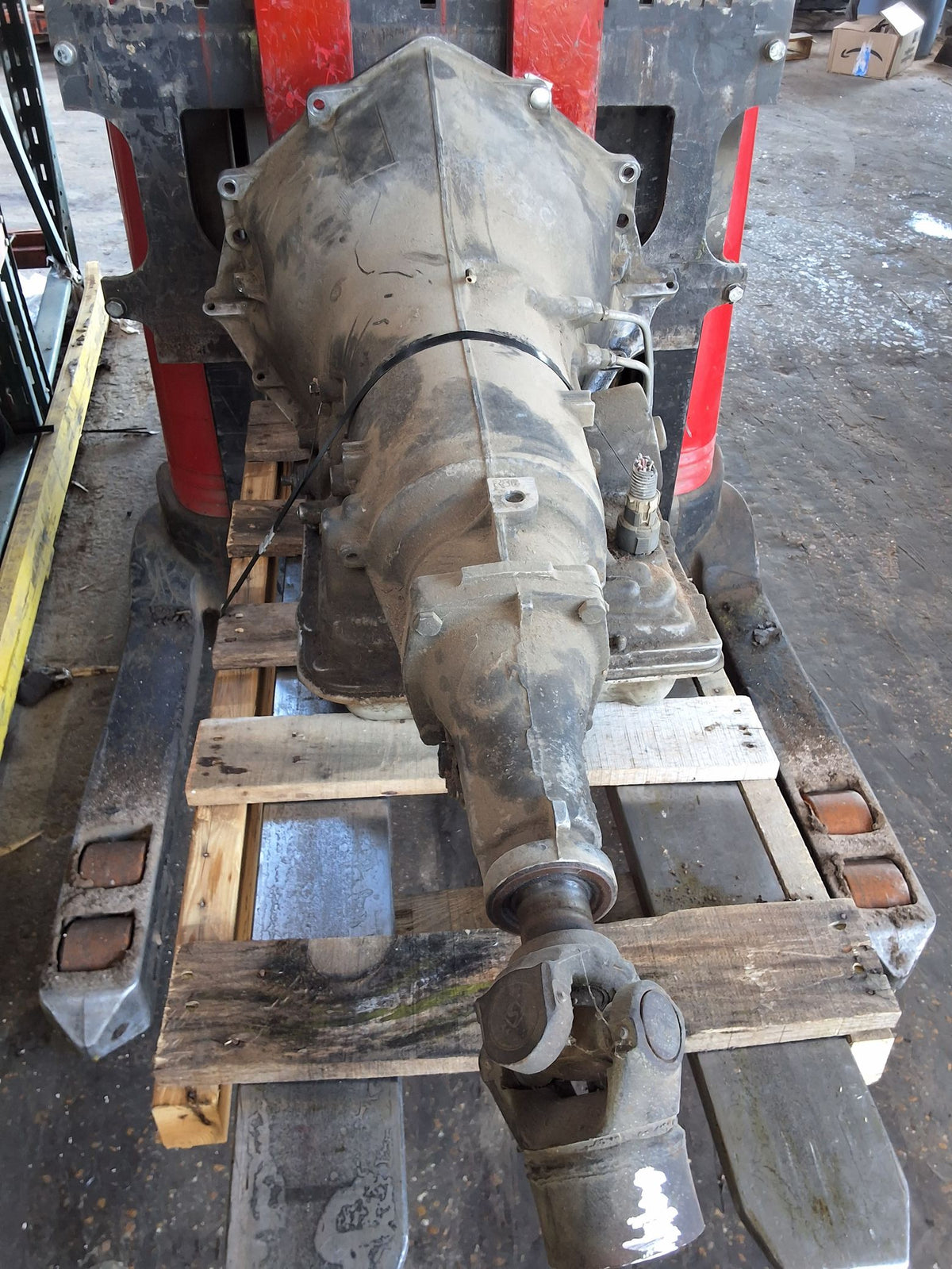 1993-1995 GMC C1500 Automatic RWD Transmission