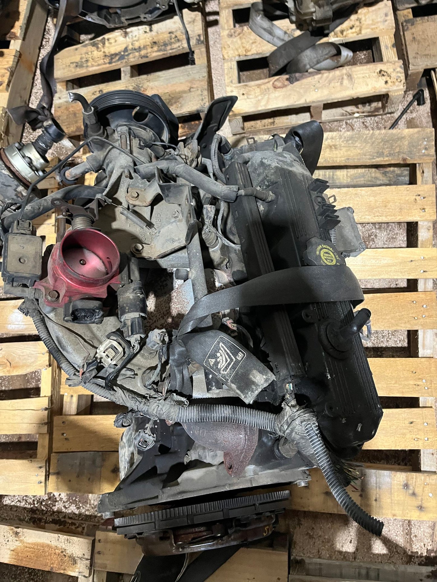2004 BMW 325i 2.5 L Engine