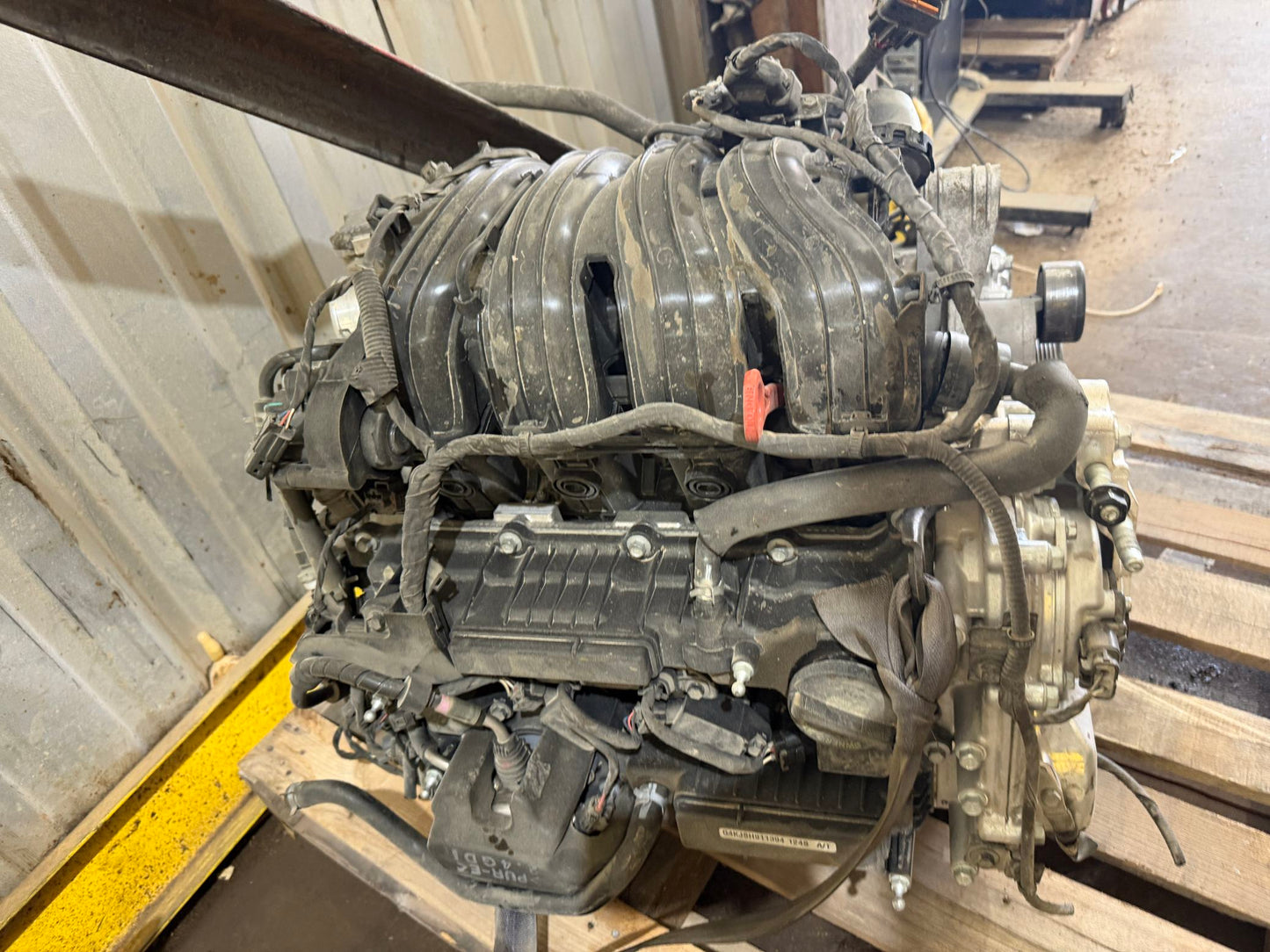 2010 Nissan Titan 5.6 L Engine