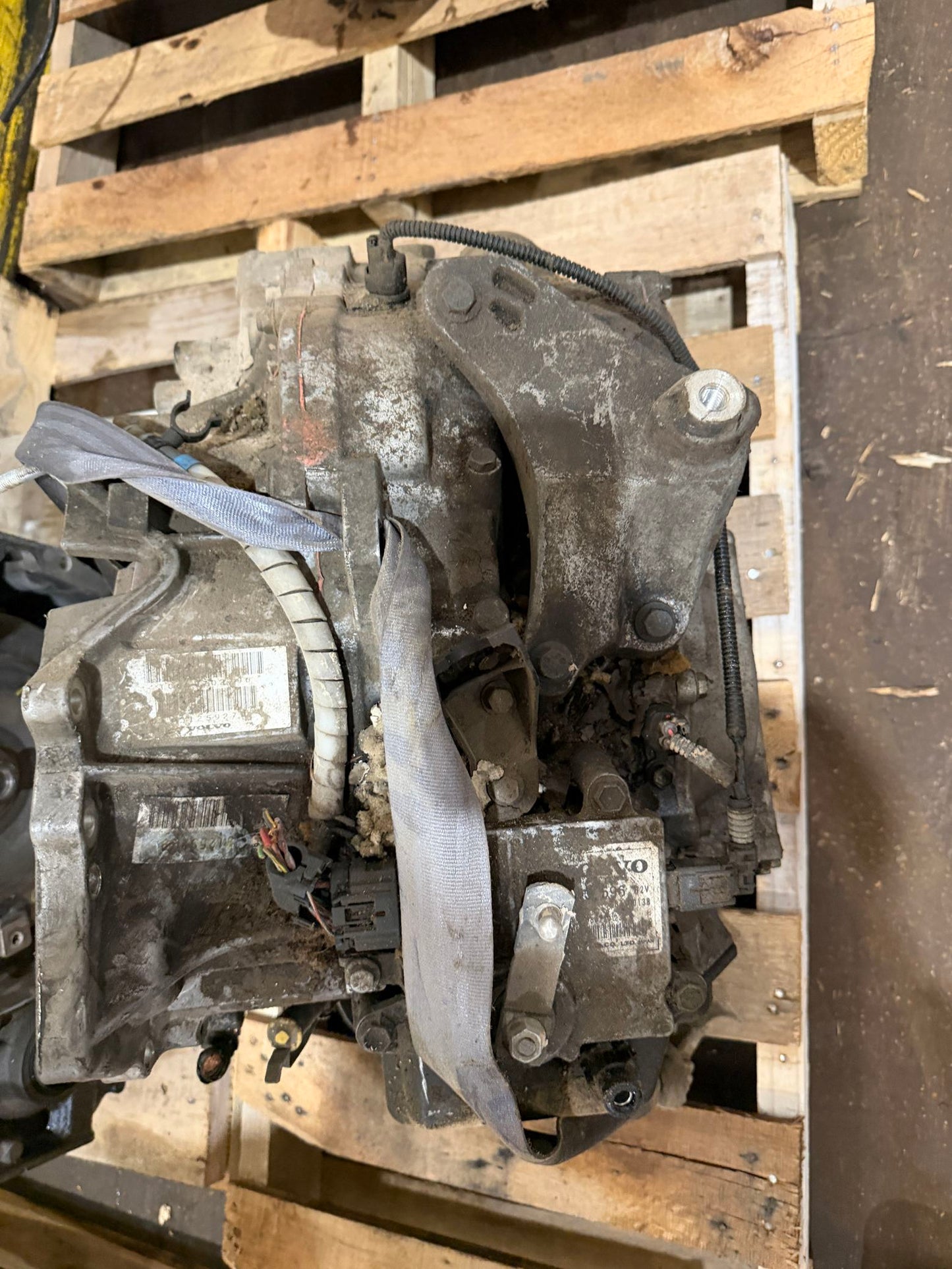 2009 Volvo S40 Automatic FWD Transmission