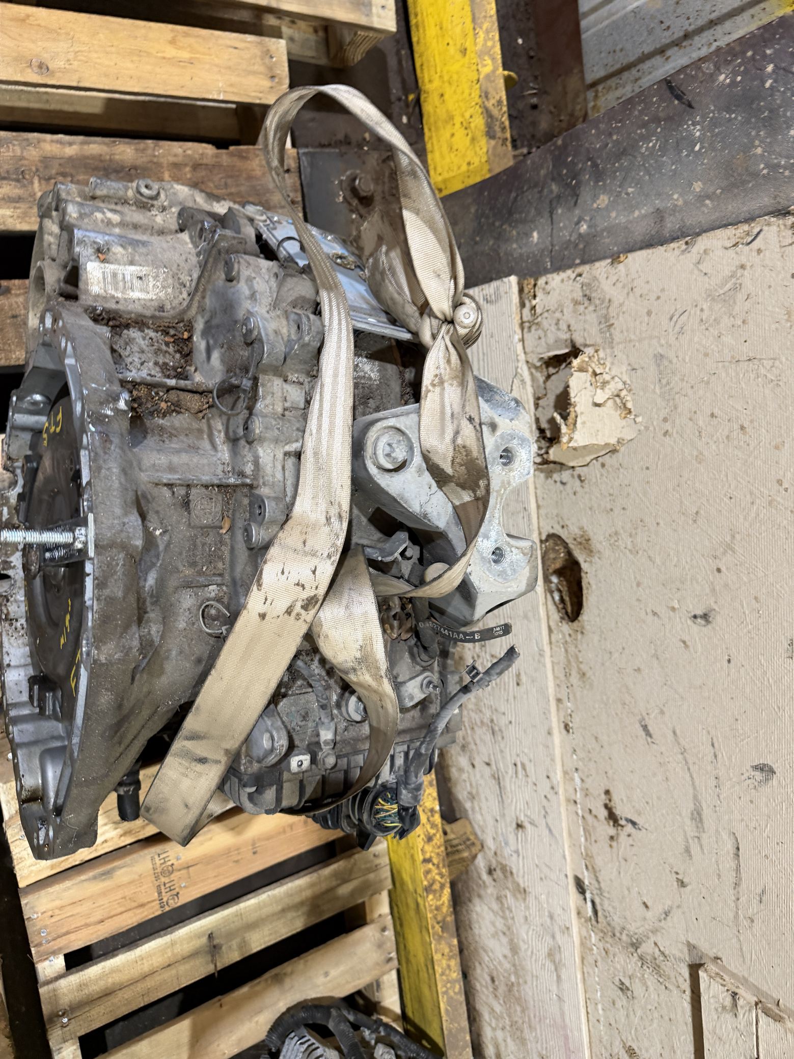 2015 Chrysler 200 Automatic FWD Transmission