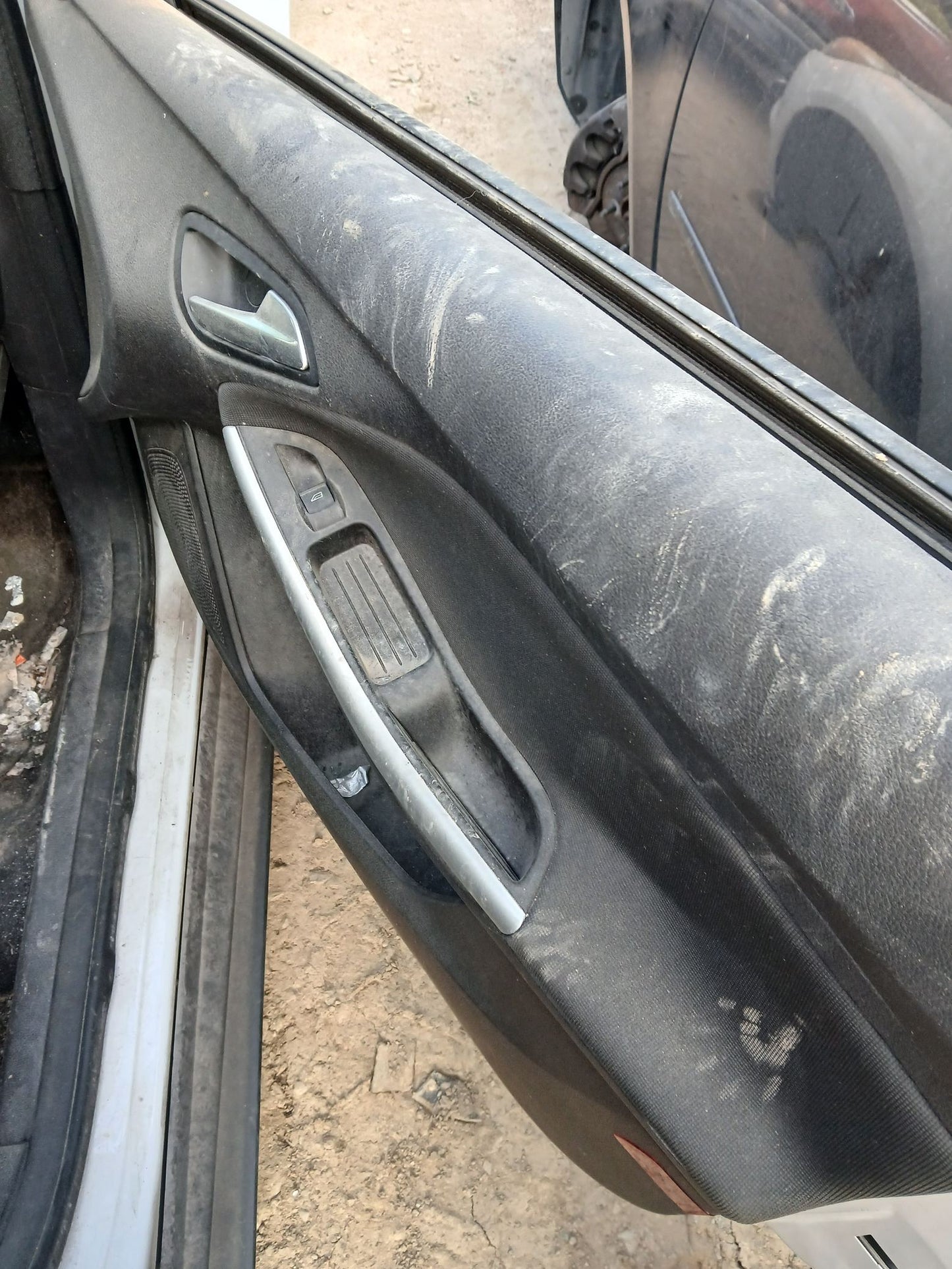 Seat Belt Buckle Rear 2012 - 2018 Ford Focus