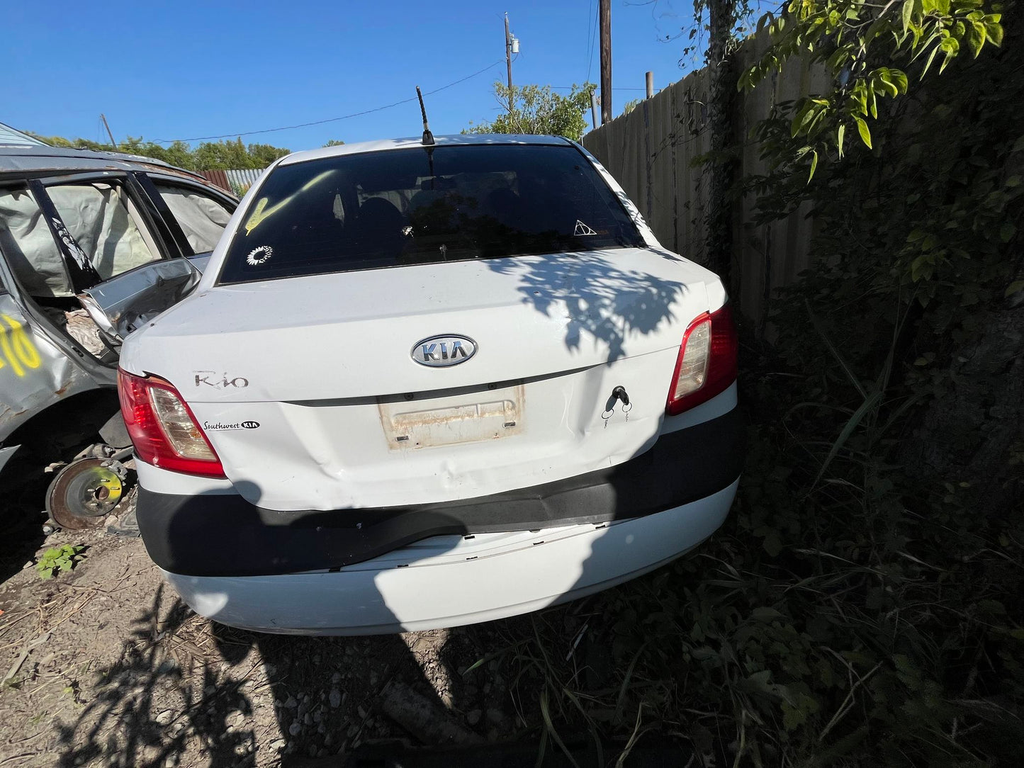 Tail Light Driver Side 2006 - 2011 Kia Rio