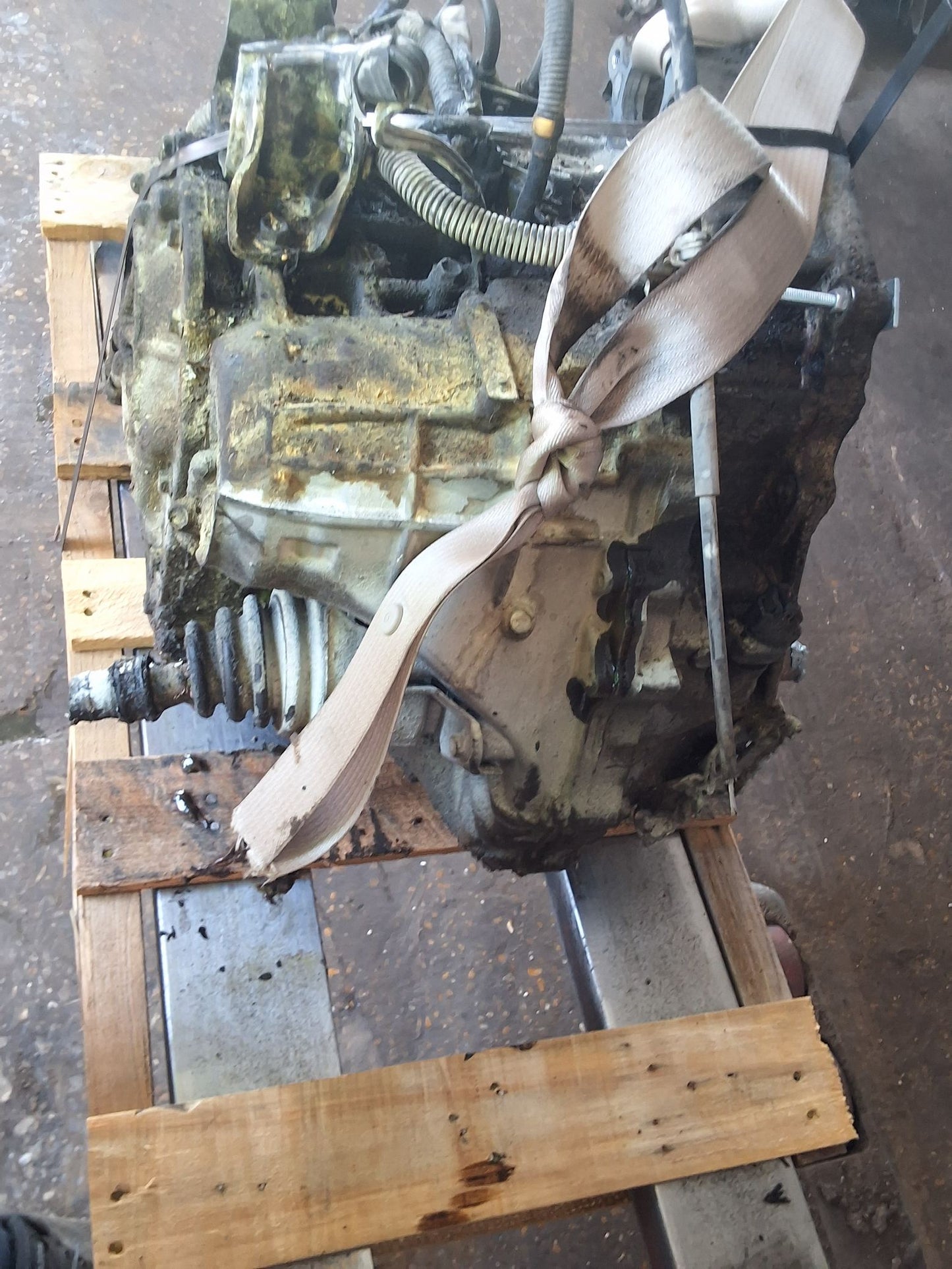 2001-2005 Toyota RAV4 4-speed Automatic FWD Transmission