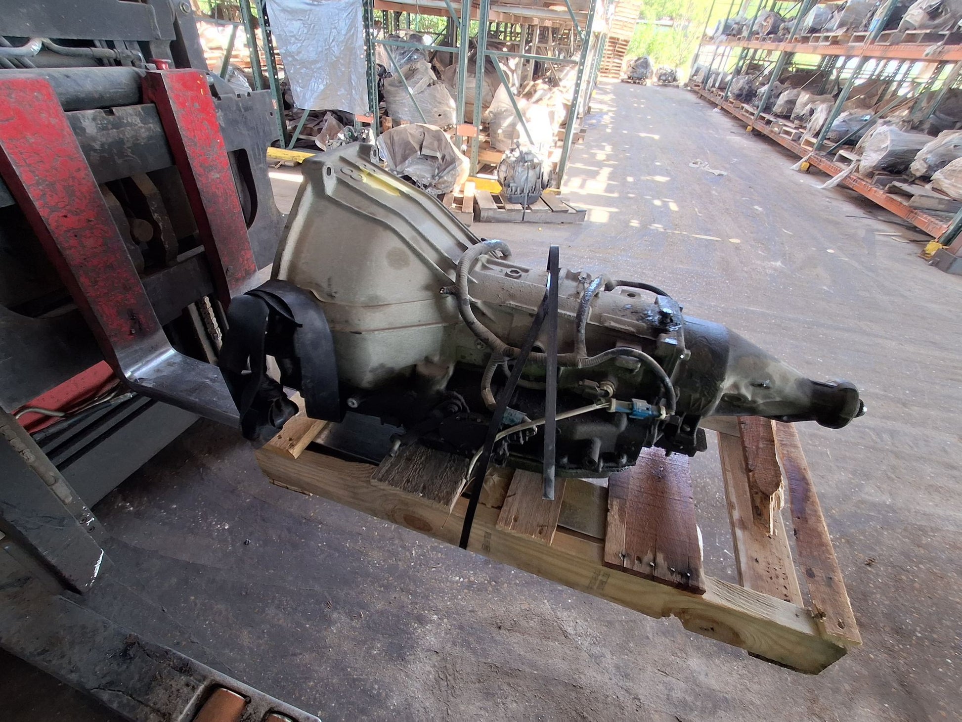 2004 Ford Crown Victoria Automatic - C - FWD RWD Transmission