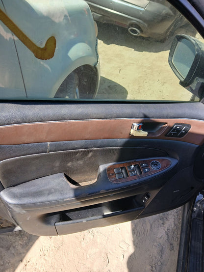 C-Pillar Trim Panel Passenger Side 2009 - 2014 Hyundai Genesis