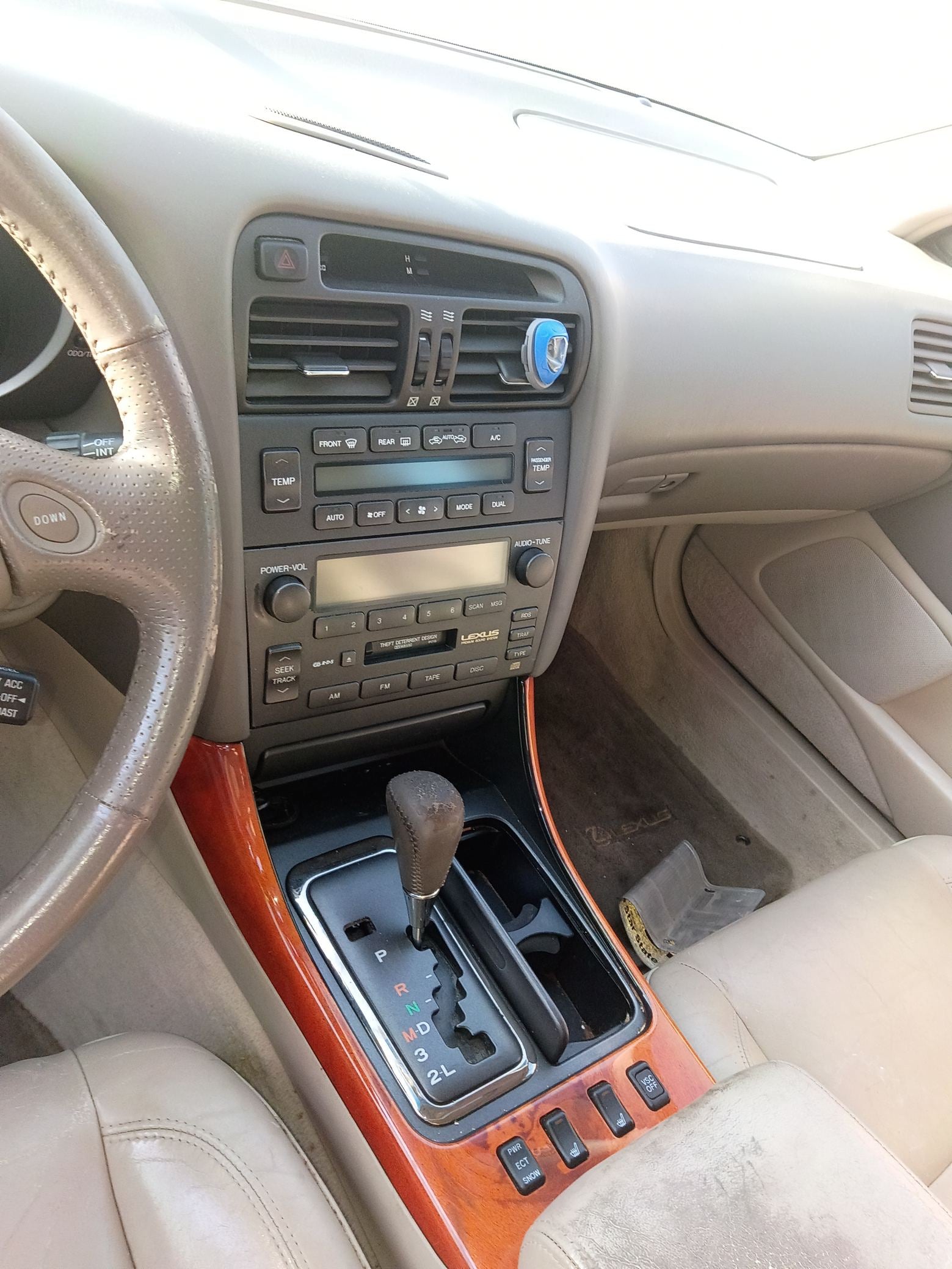 Fuse Box Interior 1998 - 2005 Lexus GS 300