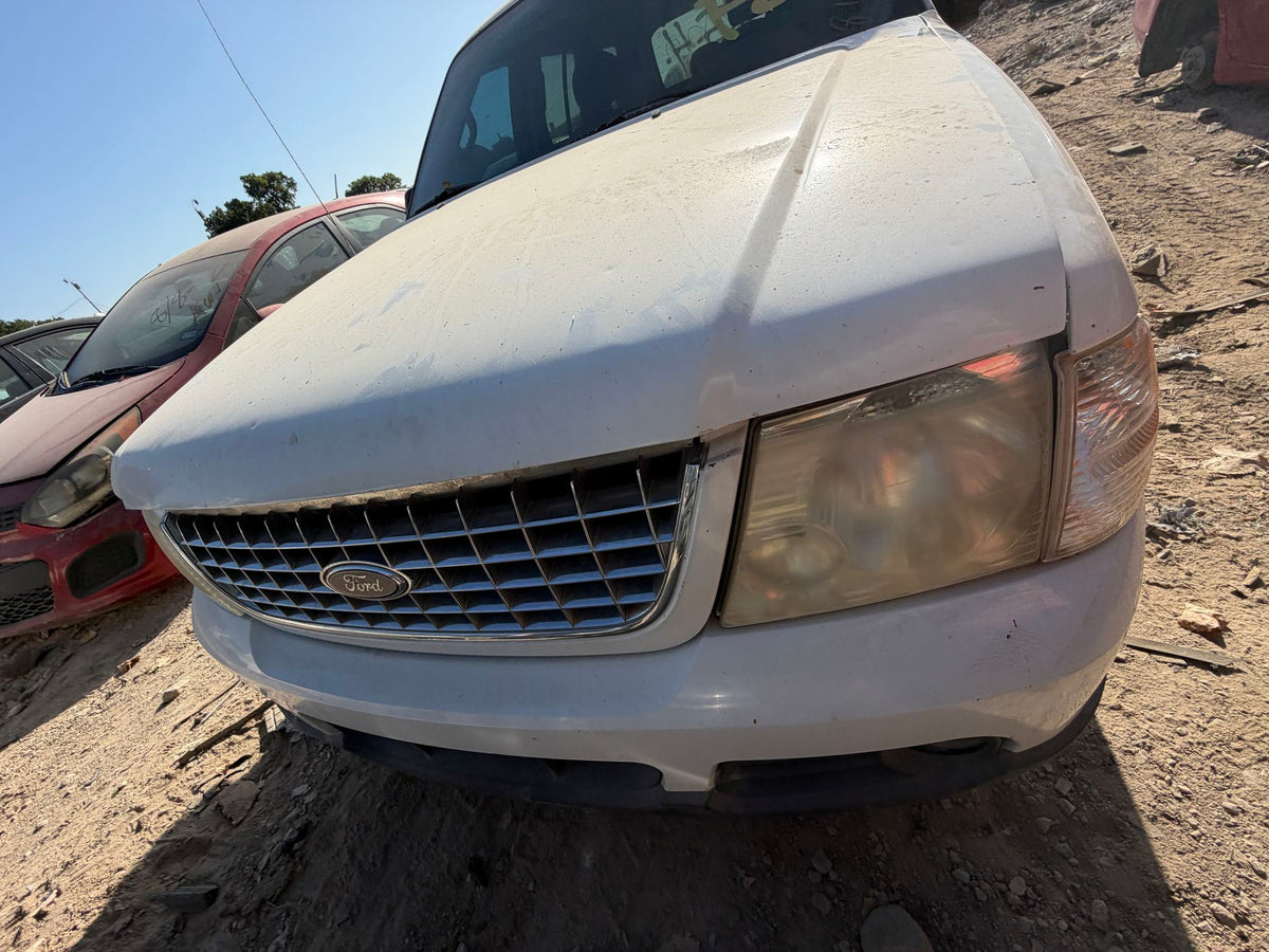 Fog Light Driver Side 2002 - 2005 Ford Explorer