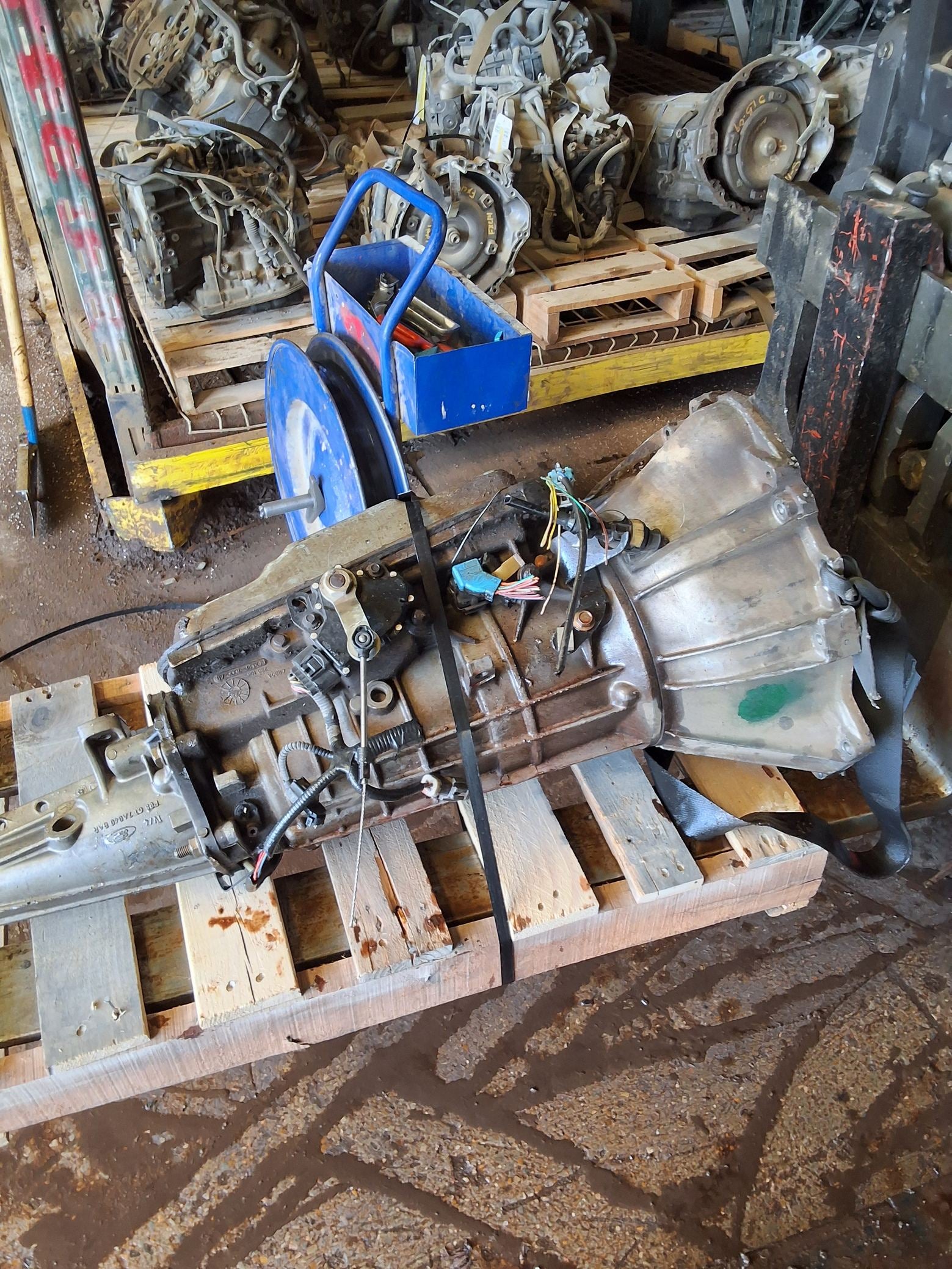 2001-2005 Ford Explorer Sport Trac Automatic 4X2 Transmission