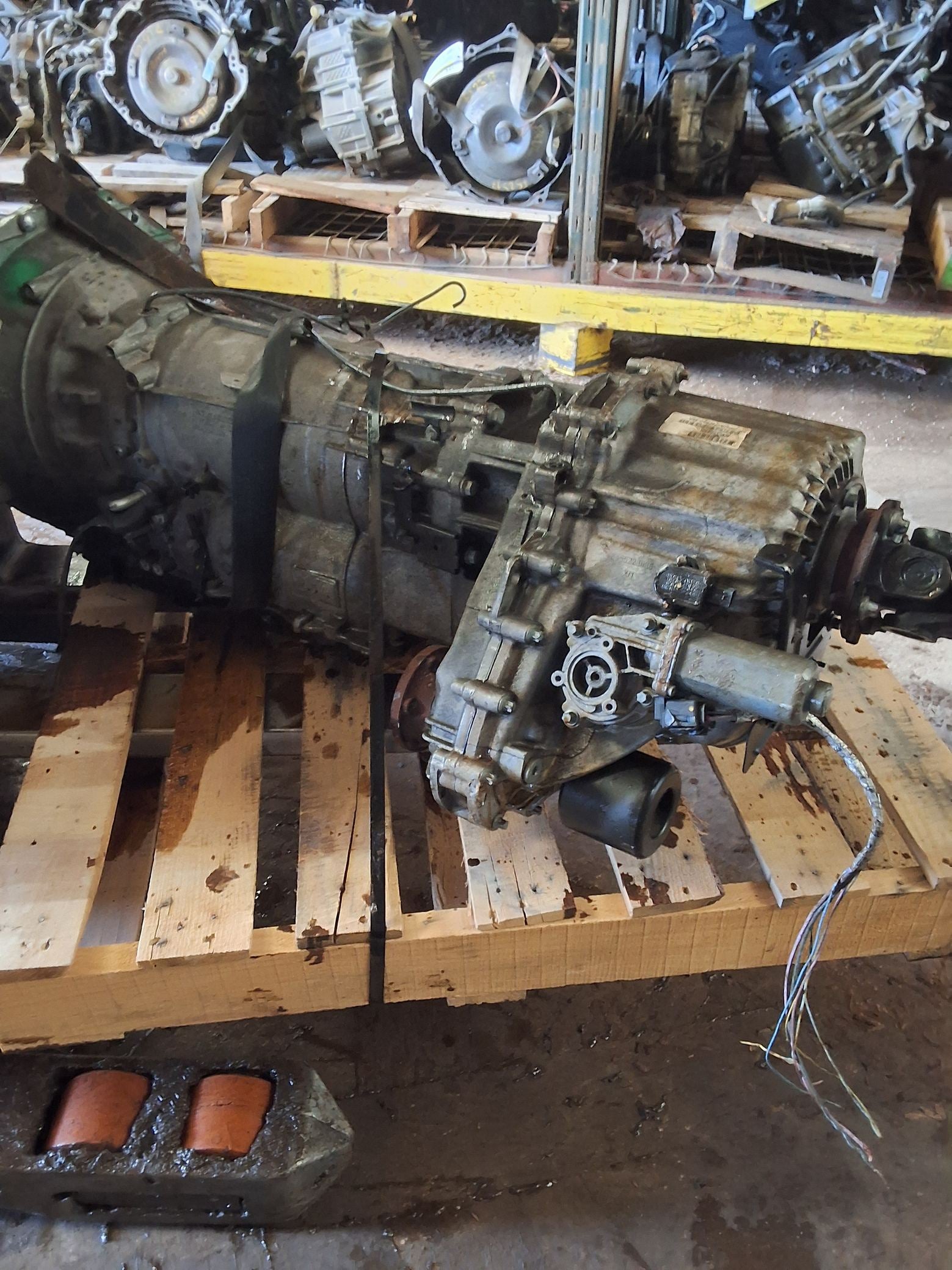 2013 Land Rover Range Rover Automatic o supercharged; from VIN 765414 Transmission