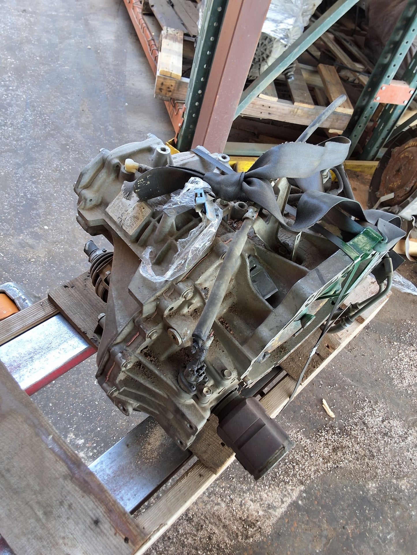 2008 Pontiac Vibe AUTOMATIC -F -FWD FWD Transmission