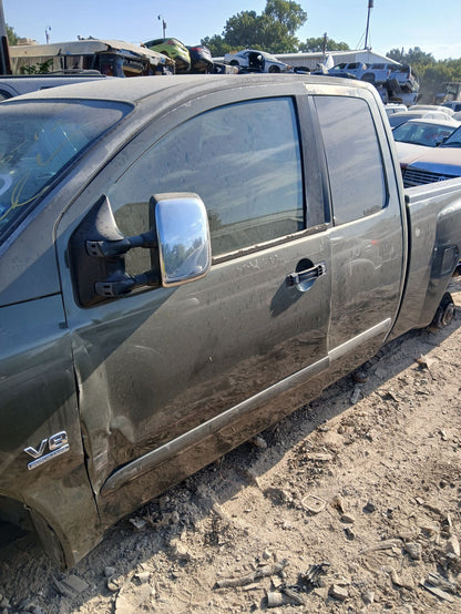 Exterior Door Handle Front Passenger Side 2004 - 2015 Nissan Titan