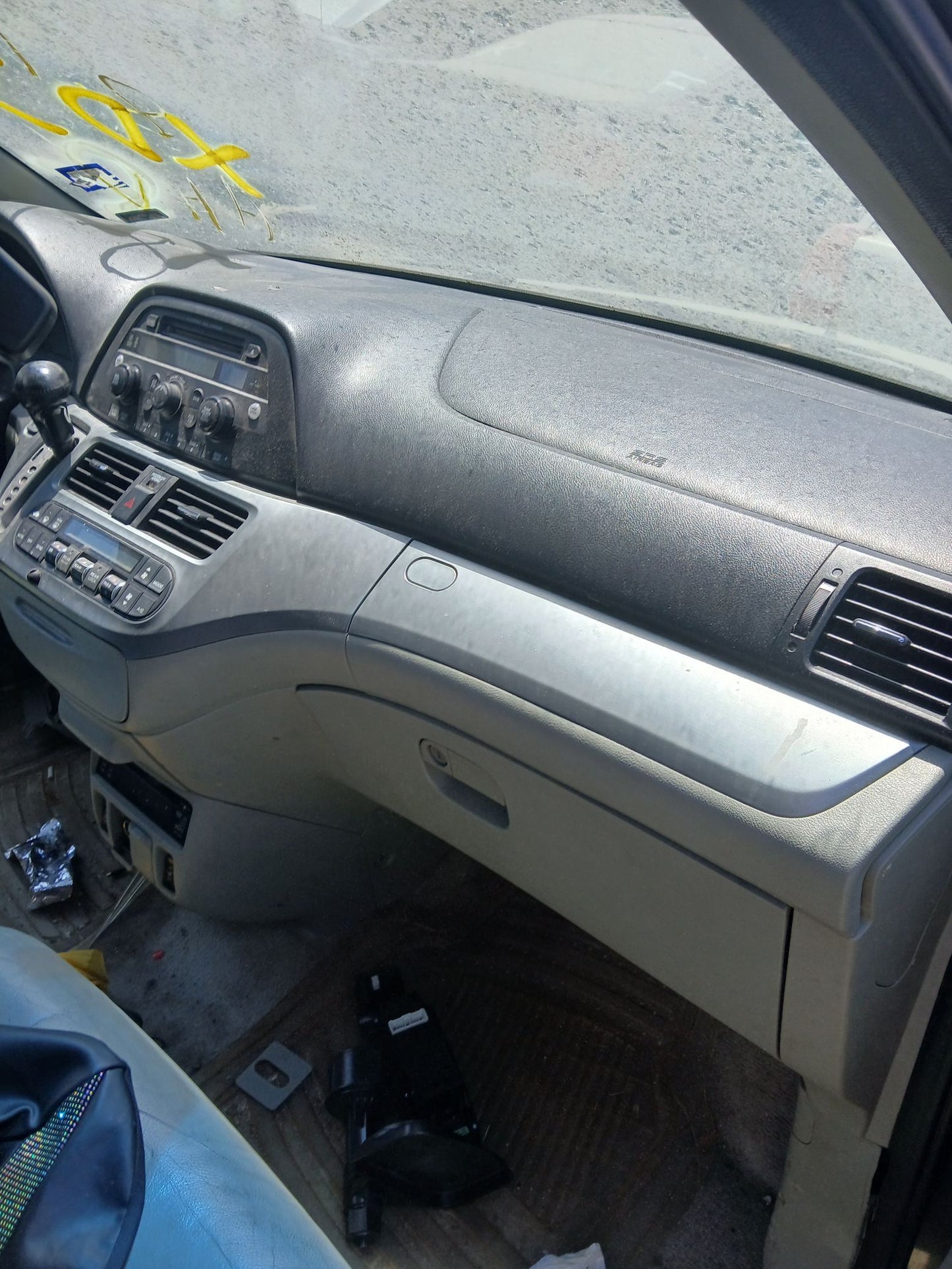 Headlight Driver Side 2005 - 2010 Honda Odyssey