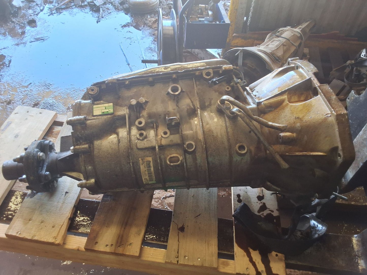 2004-2009 Cadillac SRX 5-speed Automatic RWD Transmission
