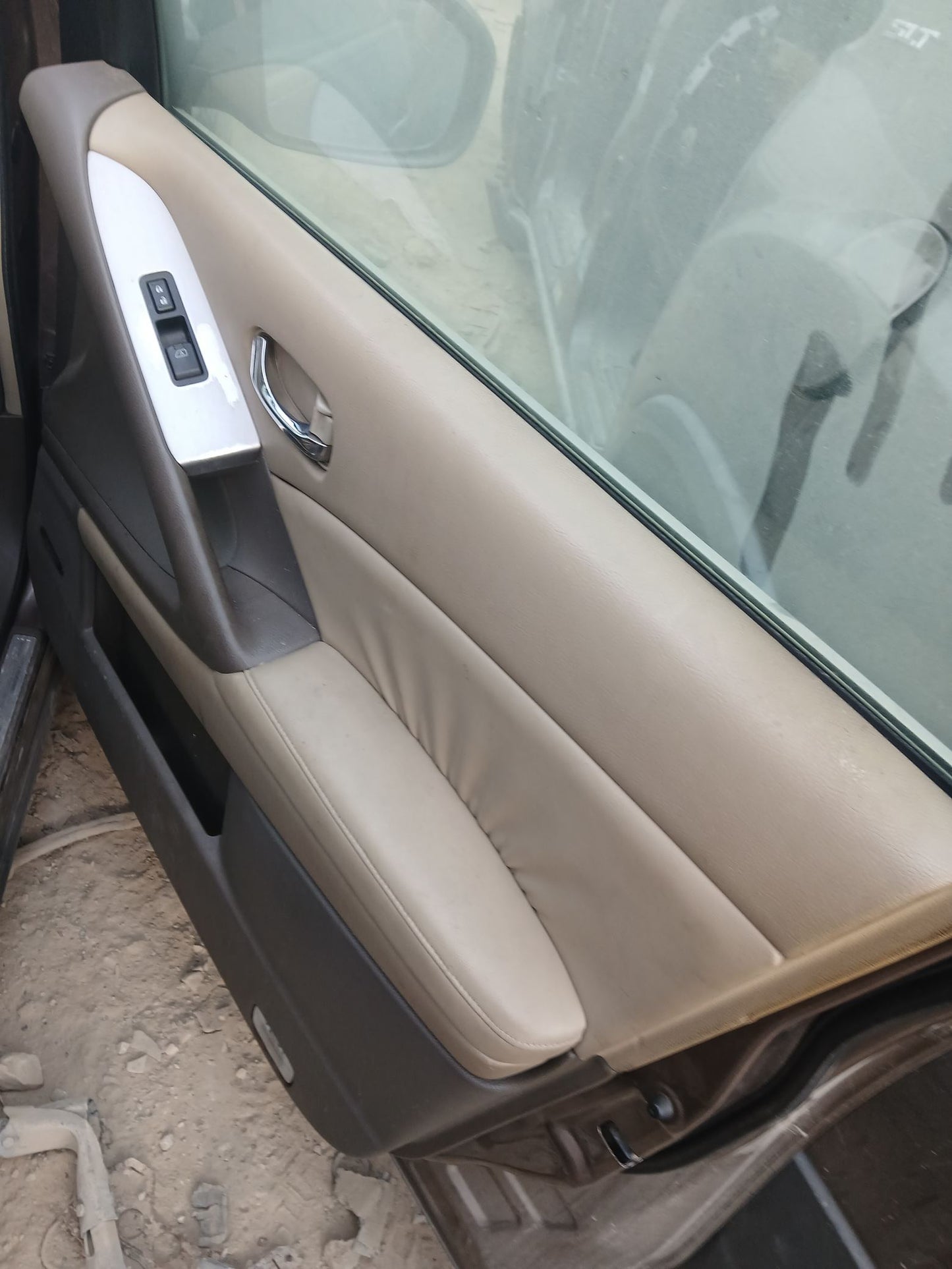 Brake Caliper Rear Driver Side 2009 - 2014 Nissan Murano
