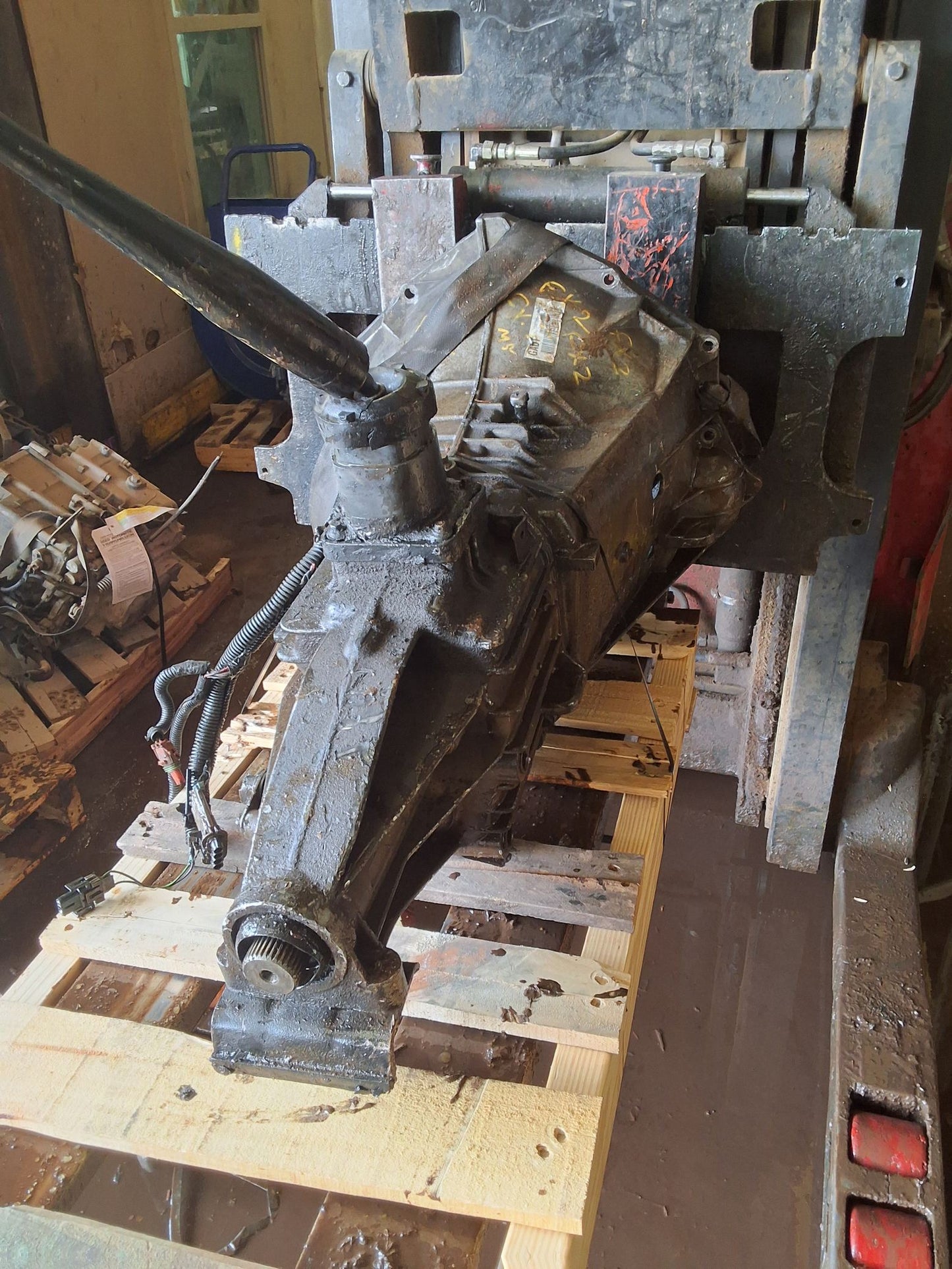 1988-1998 Chevrolet Truck 1500 5-speed Manual RWD Transmission