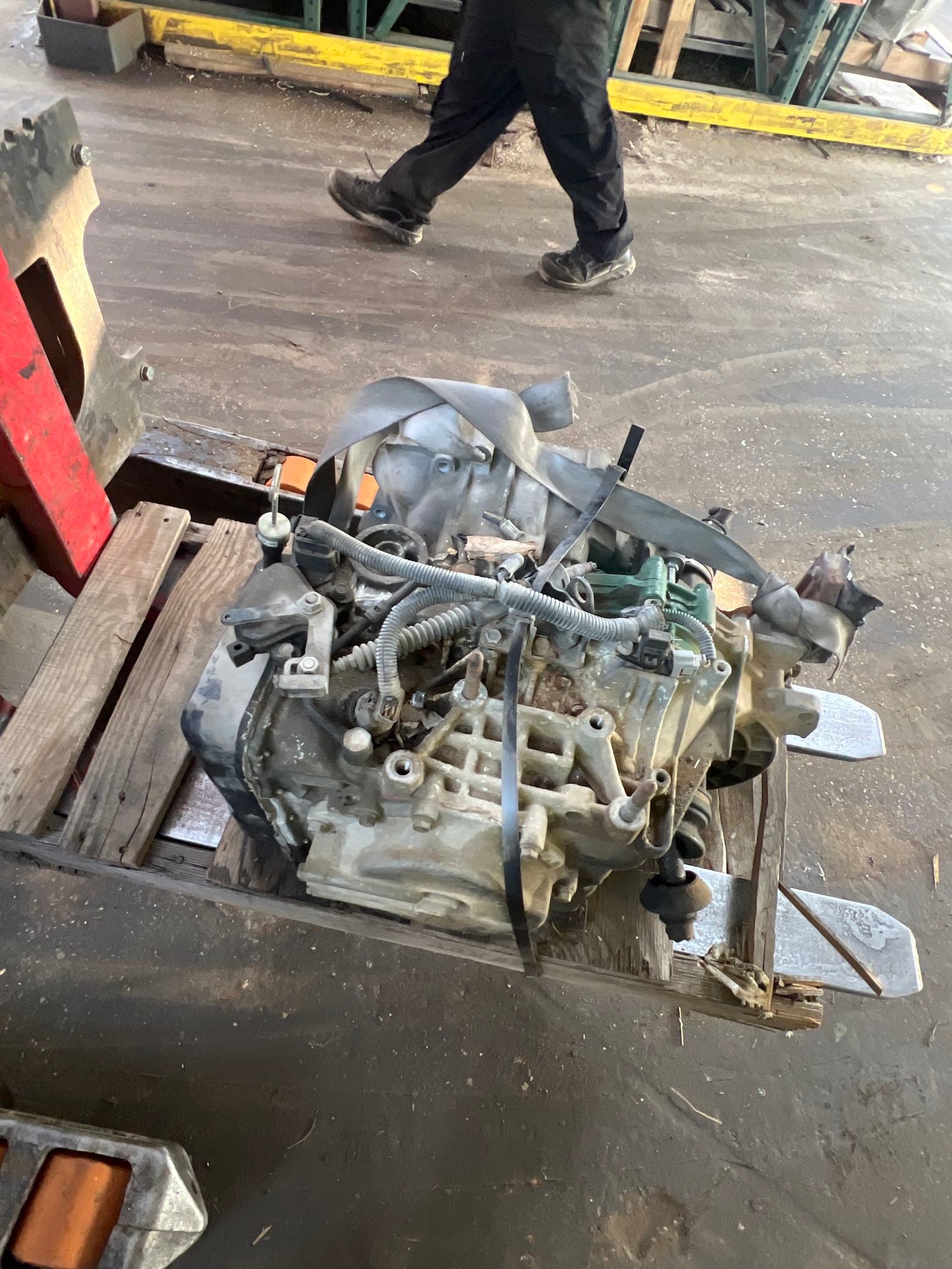 2002-2005 Mitsubishi Eclipse Automatic FWD Transmission