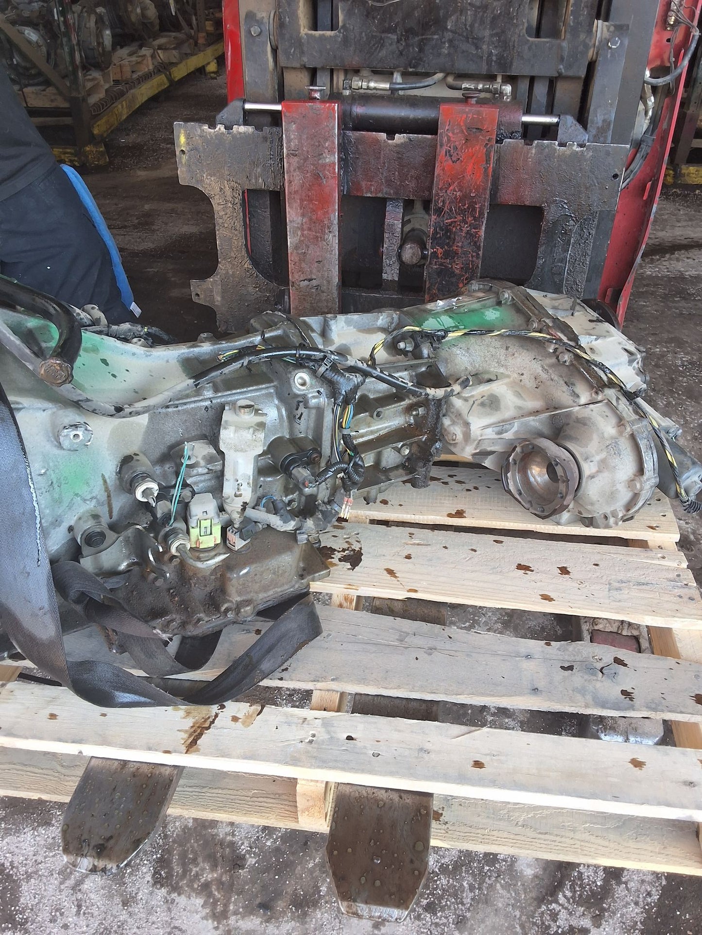 2007-2012 Jeep Liberty 4-speed Automatic 4WD Transmission