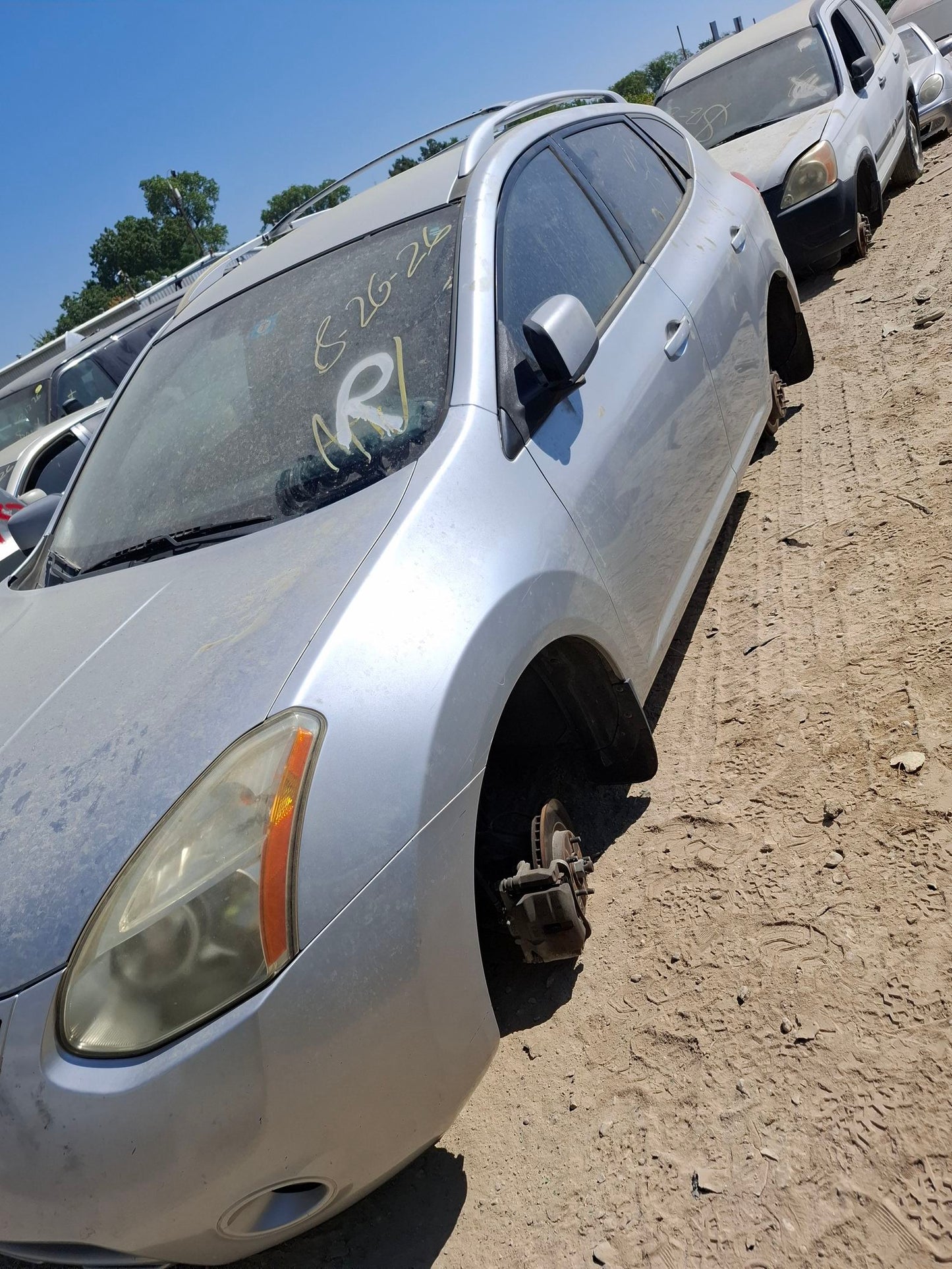 Shock Absorber Rear Passenger Side 2008 - 2013 Nissan Rogue