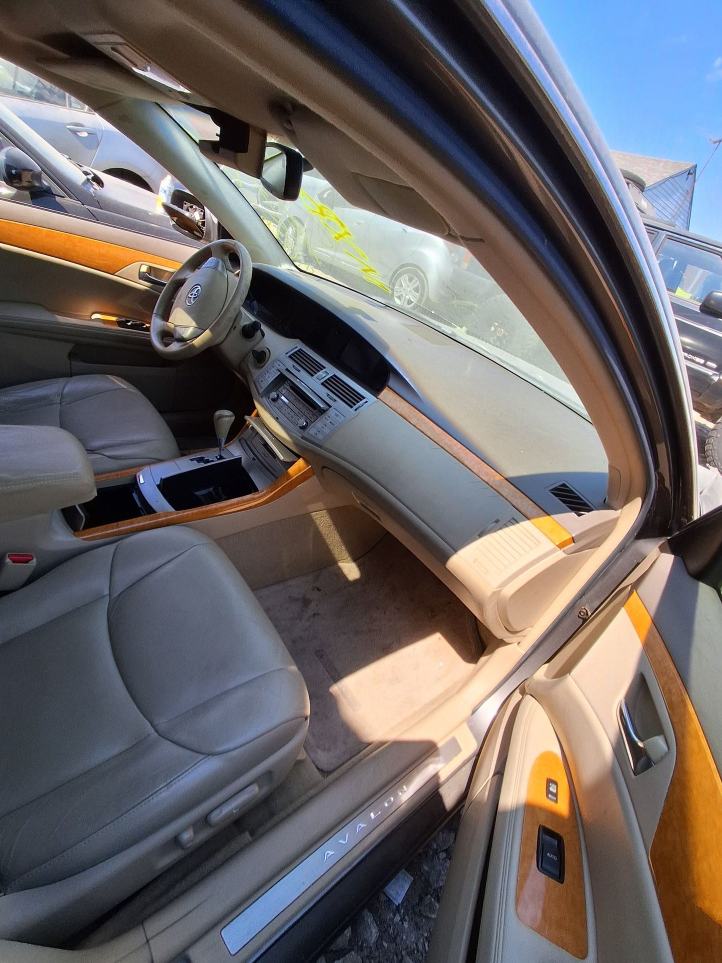 Rear Door Window Glass Driver Side 2005 - 2012 Toyota Avalon