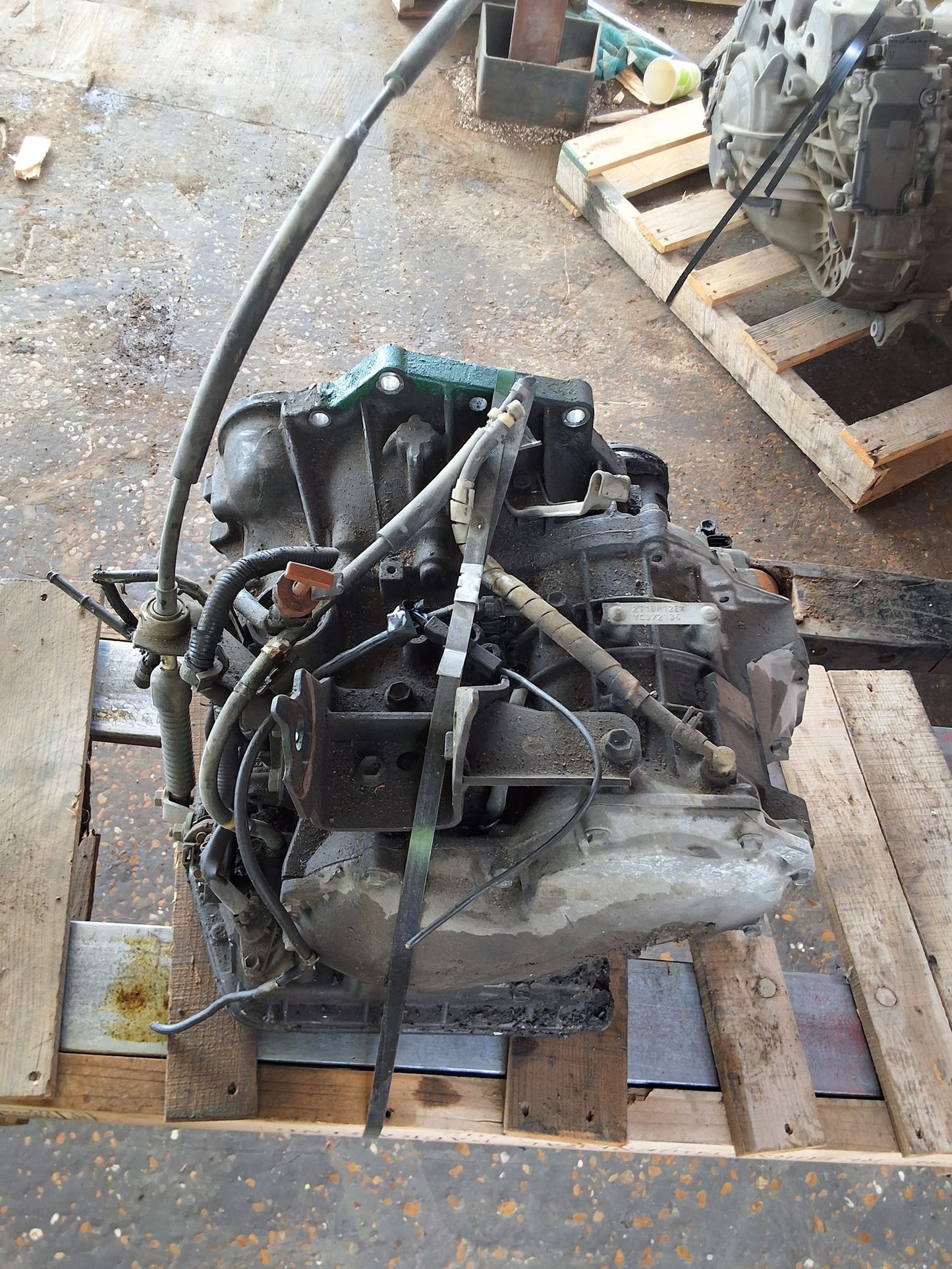 2000-2002 Toyota Corolla Automatic FWD Transmission