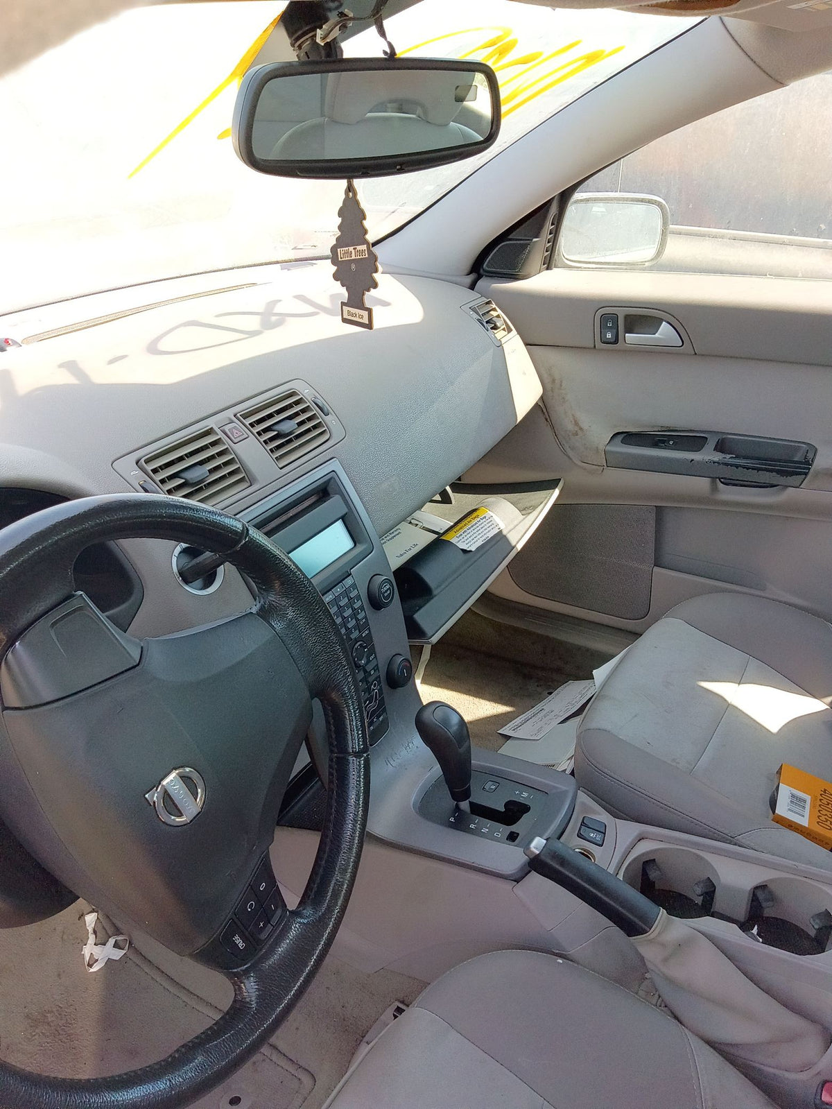 Window Regulator Front Driver Side 2000 - 2004 Volvo S40