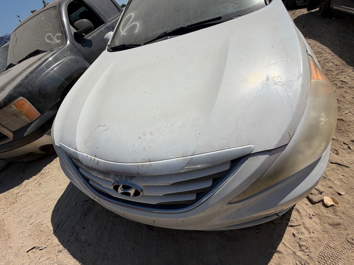 Door Window Switch Front Passenger Side 2011 - 2014 Hyundai Sonata