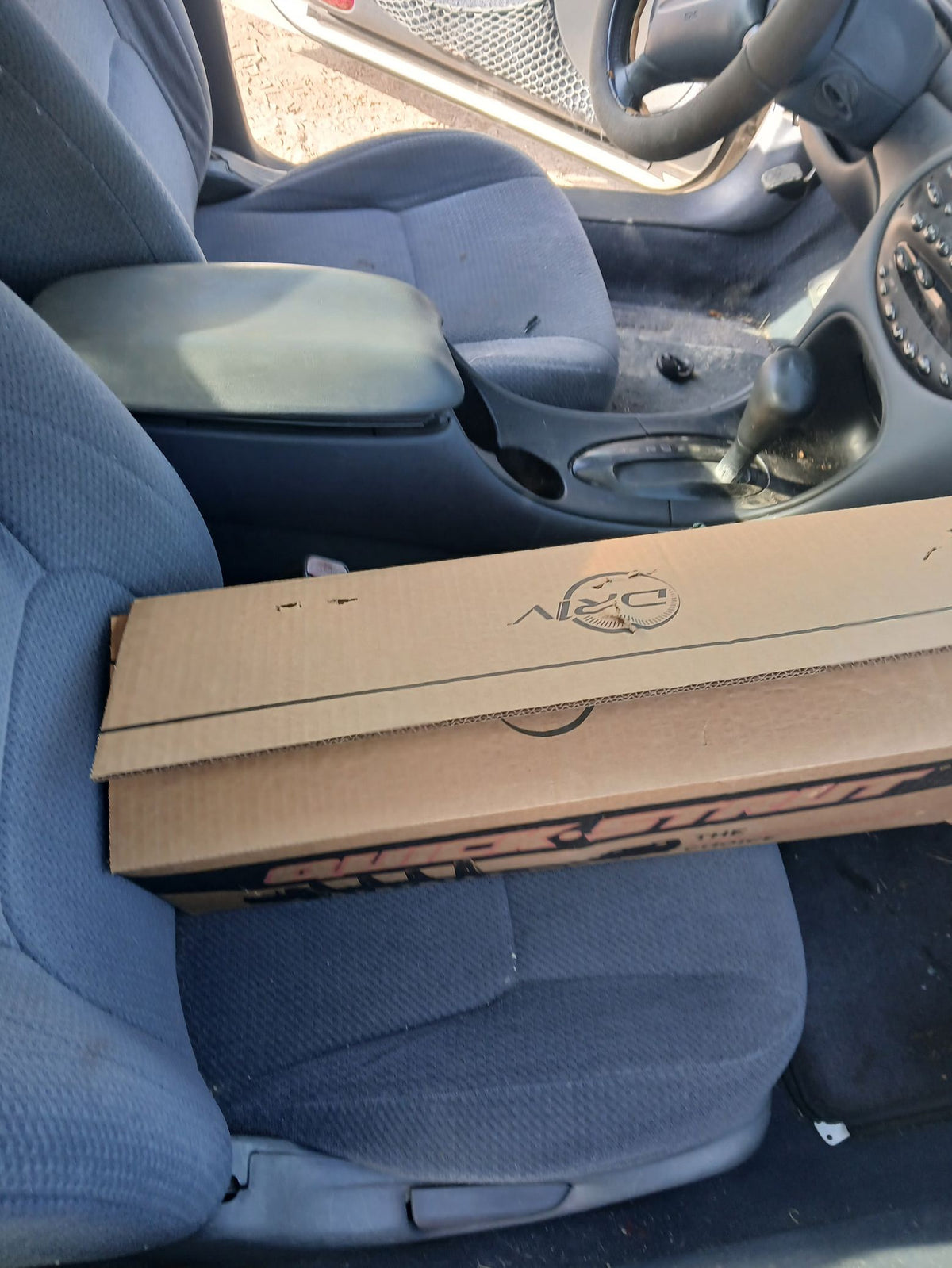 Rear Window Glass 1996 - 1999 Ford Taurus