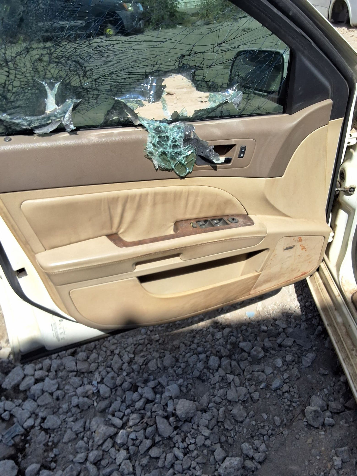 Center Console 2005 - 2011 Cadillac STS