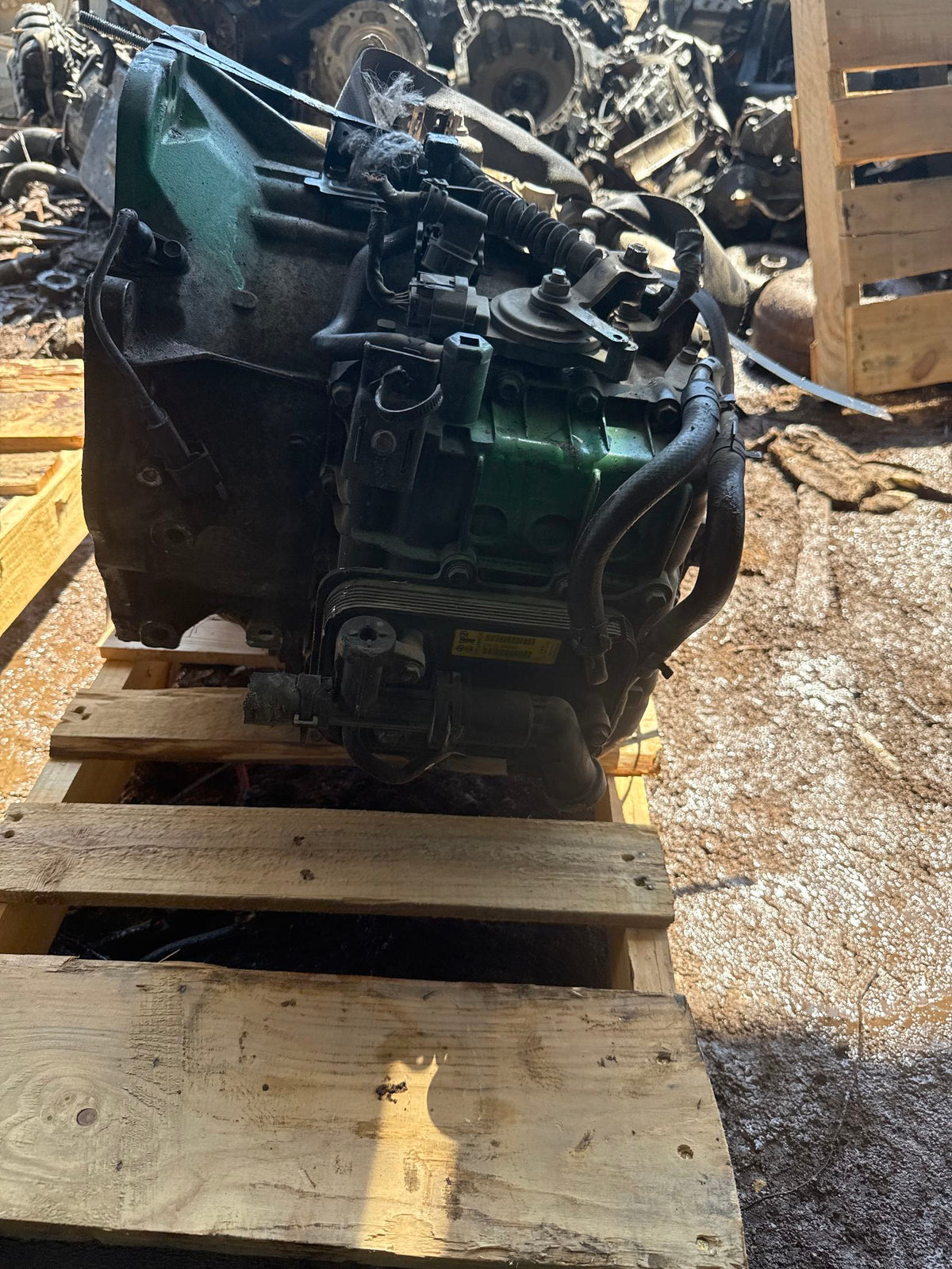2013-2014 Hyundai Santa Fe AT, LWB (3.3L), FWD 8th digit) Transmission