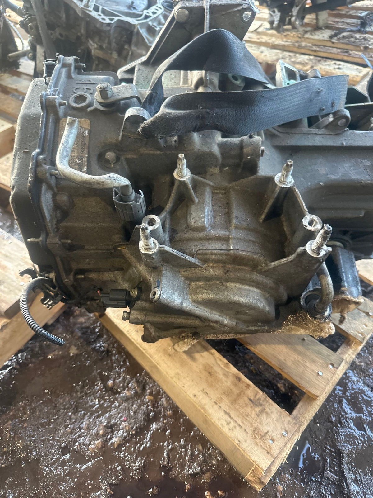 2009-2010 Ford Escape 6-speed Automatic FWD Transmission