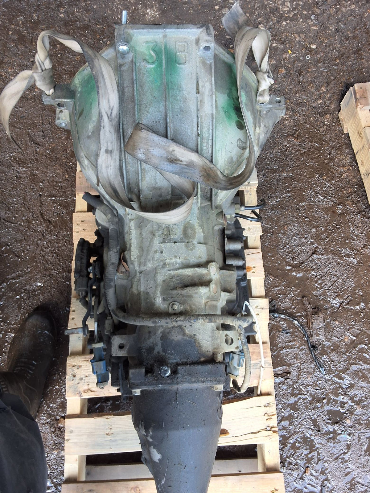 2001-2002 Lincoln Town Car 4-speed Automatic RWD Transmission