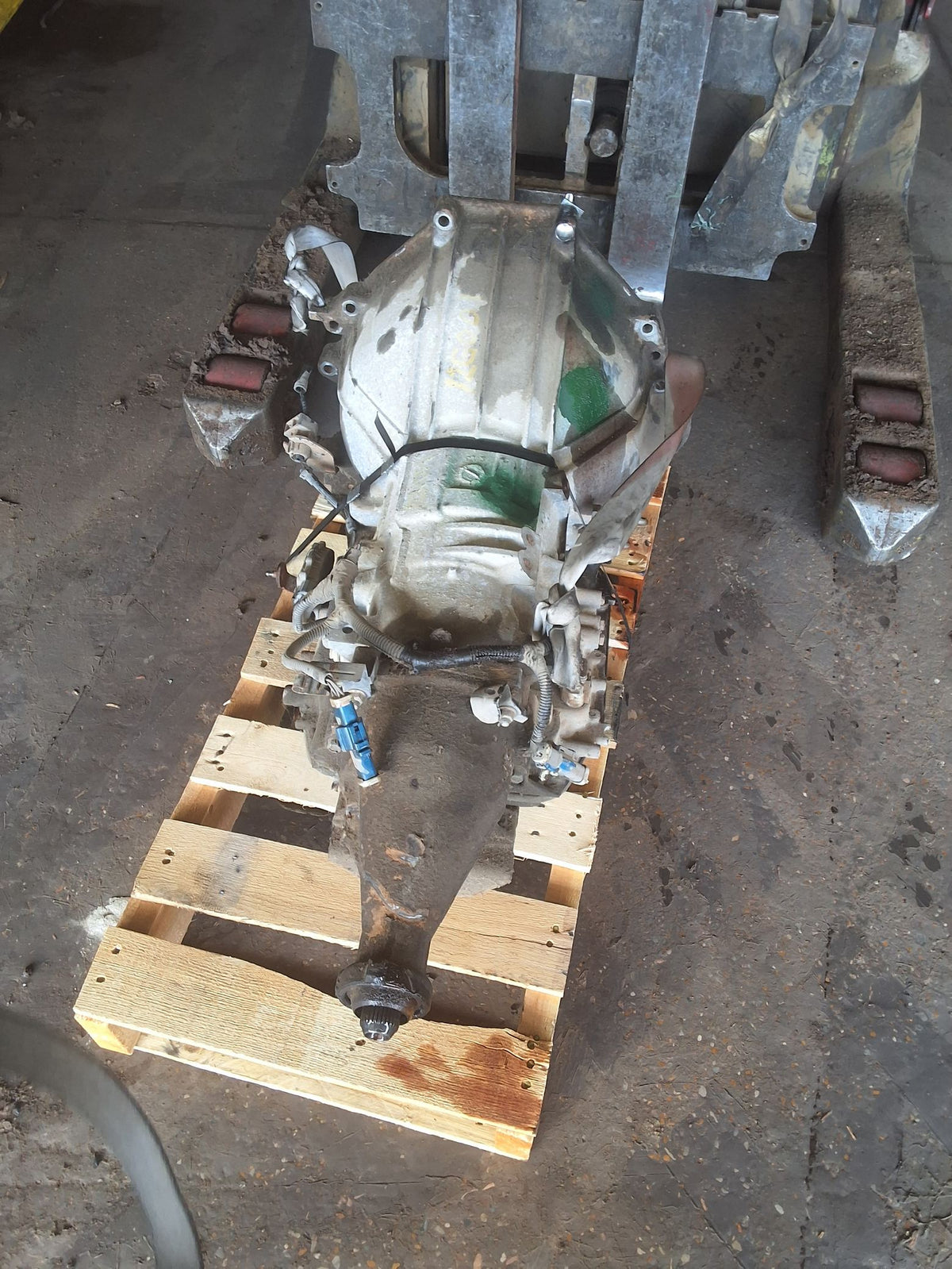 2001-2004 Ford F-150 Heritage 5-speed Manual RWD Transmission