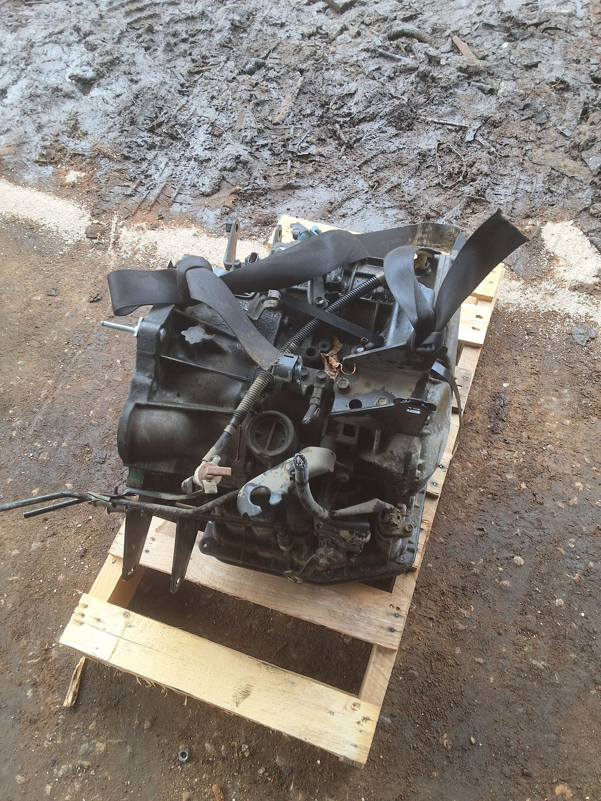 2005-2008 Pontiac Vibe 4-speed Automatic FWD Transmission