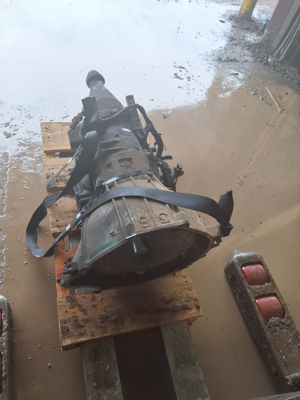 2001-2004 Ford F150 4-Speed Automatic RWD Transmission