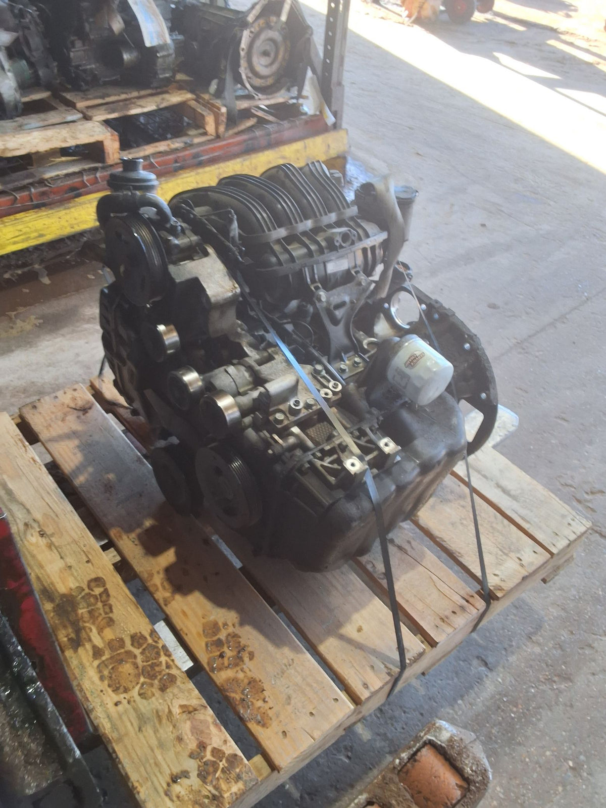 2007 Kia Rondo 2.4L Engine