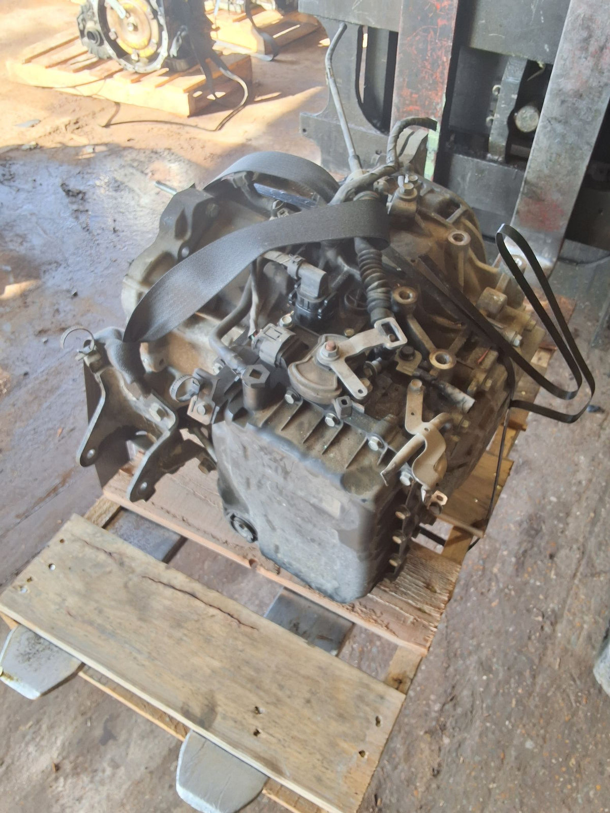 2011-2013 Kia Forte 6-speed Automatic FWD Transmission