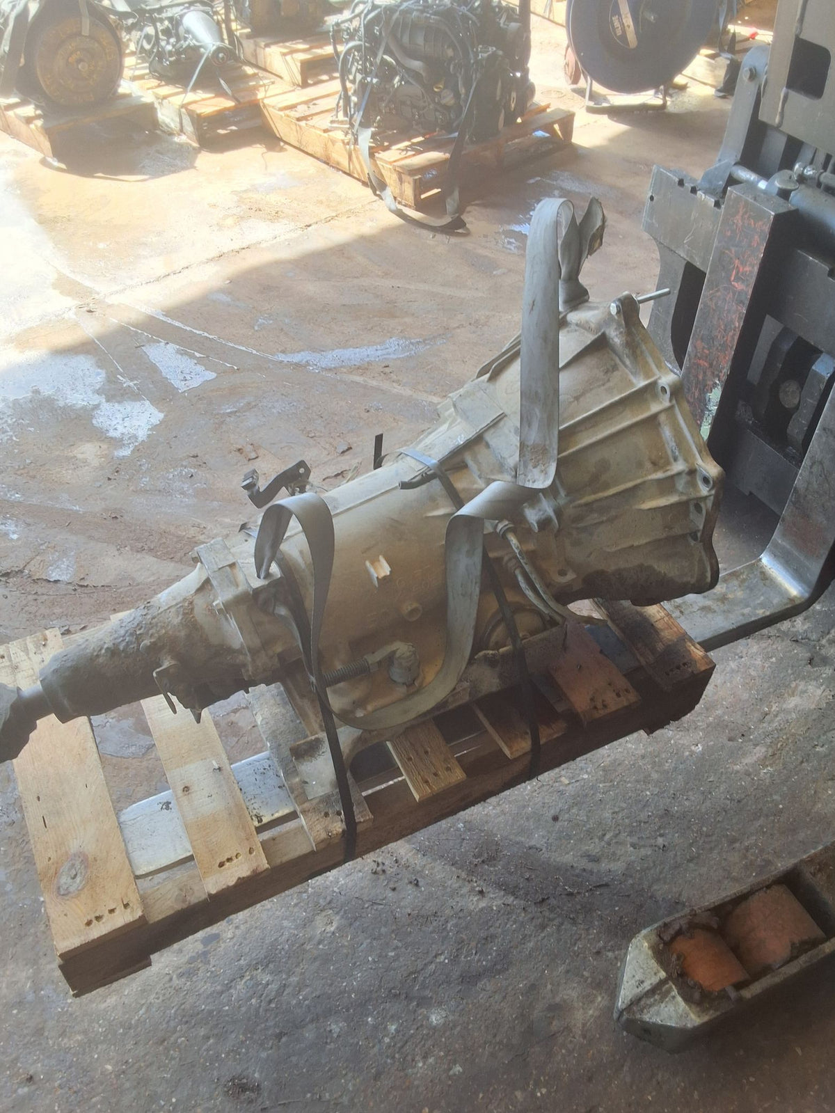 1999-2002 GMC Sierra 1500 Automatic 2WD Transmission