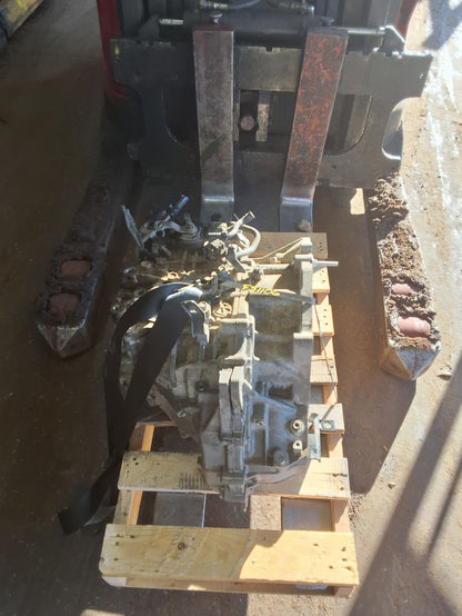 2012-2013 Kia Soul 5-Speed Manual 1.6L L4 DOHC 16V Transmission