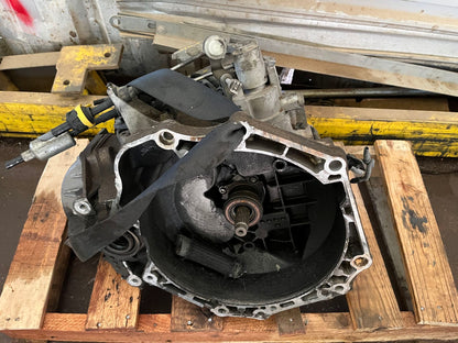 2000 Ford Mustang Automatic RWD Transmission