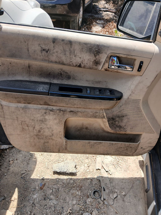 Grille 2008 - 2012 Ford Escape