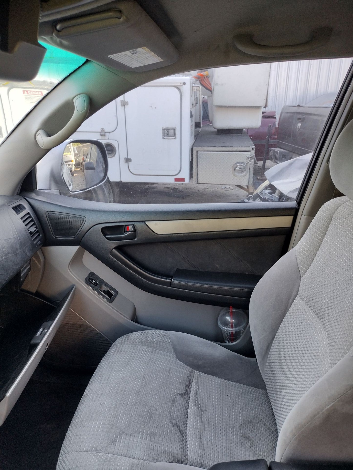 Door Window Glass Rear Driver Side 2003 - 2009 Toyota 4Runner