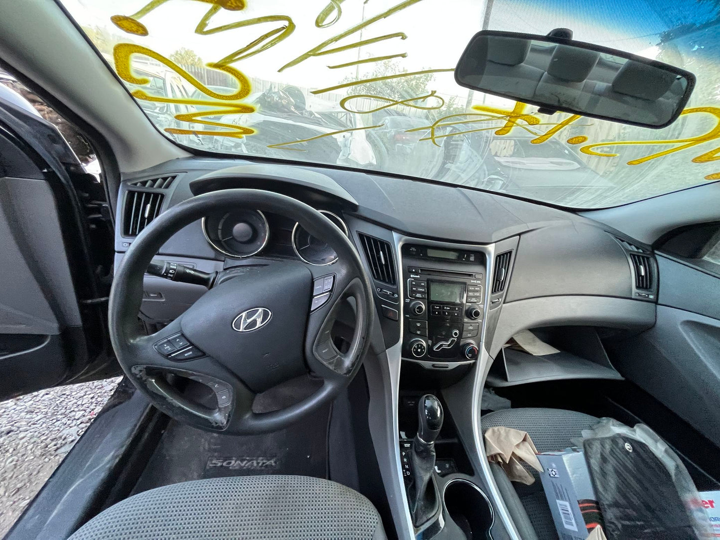 Seat Belt Rear Center 2011 - 2014 Hyundai Sonata