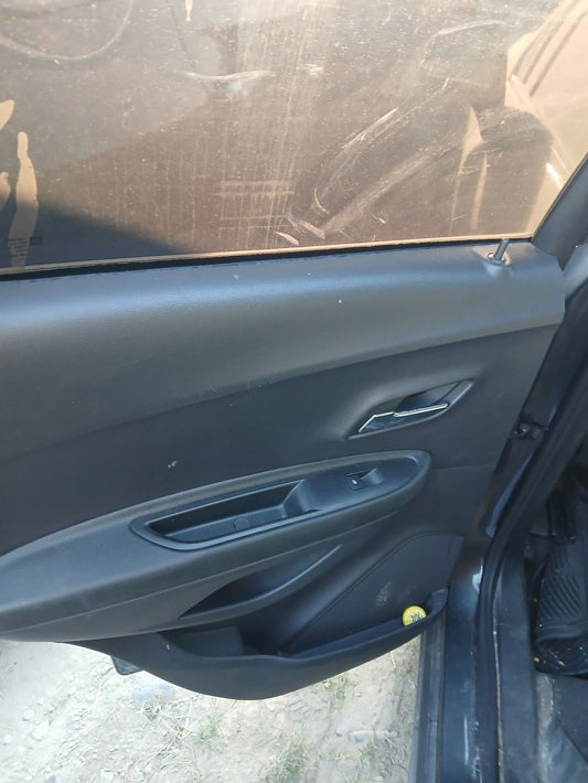 Door Window Glass Front Passenger Side 2015 - 2022 Chevrolet Trax