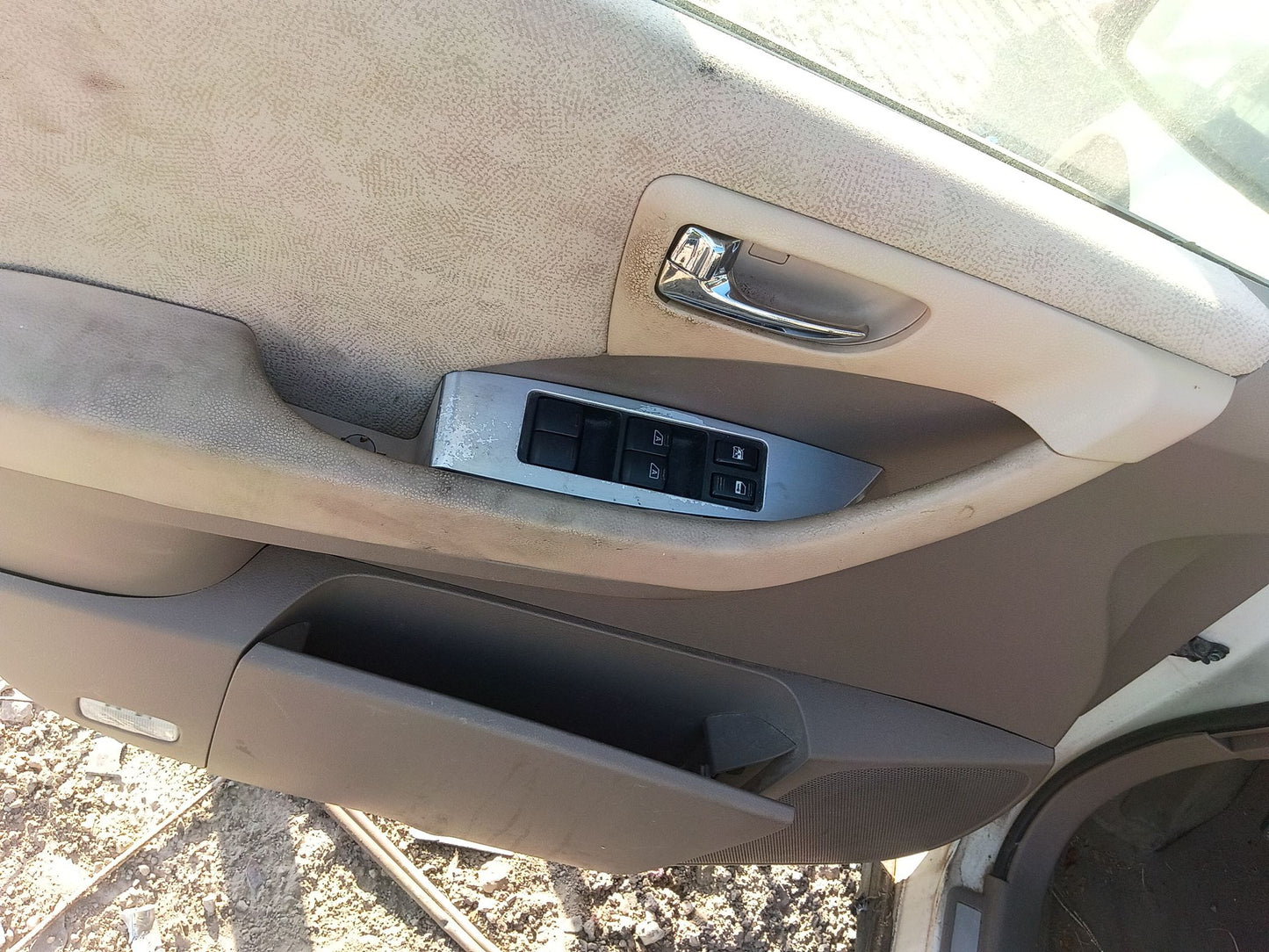 Control Arm Front Driver Side Lower 2003 - 2007 Nissan Murano