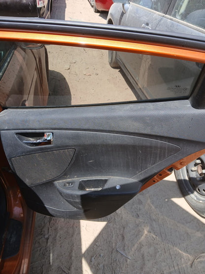 C-Pillar Trim Panel Passenger Side 2012 - 2017 Hyundai Veloster