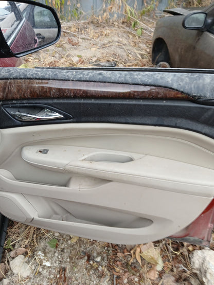 Tail Light Outer Passenger Side 2010 - 2016 Cadillac SRX
