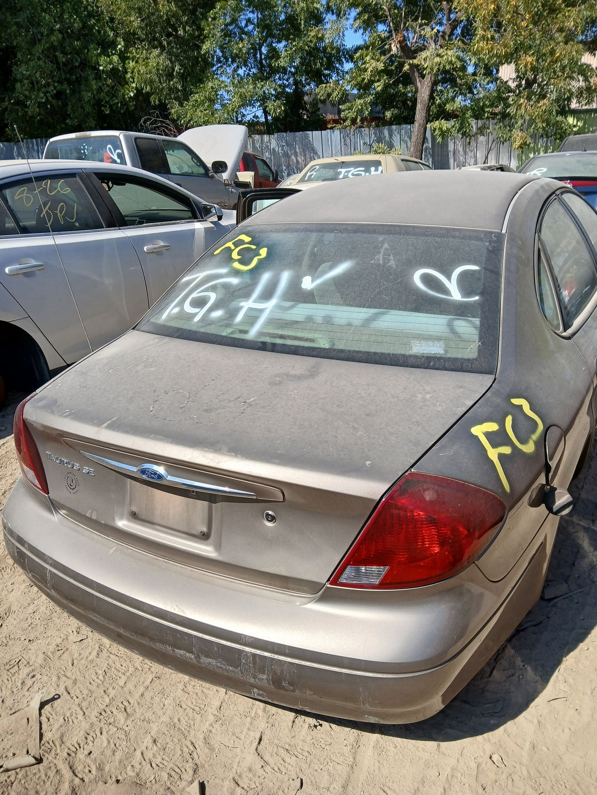 B-Pillar Trim Panel Driver Side 2000 - 2007 Ford Taurus